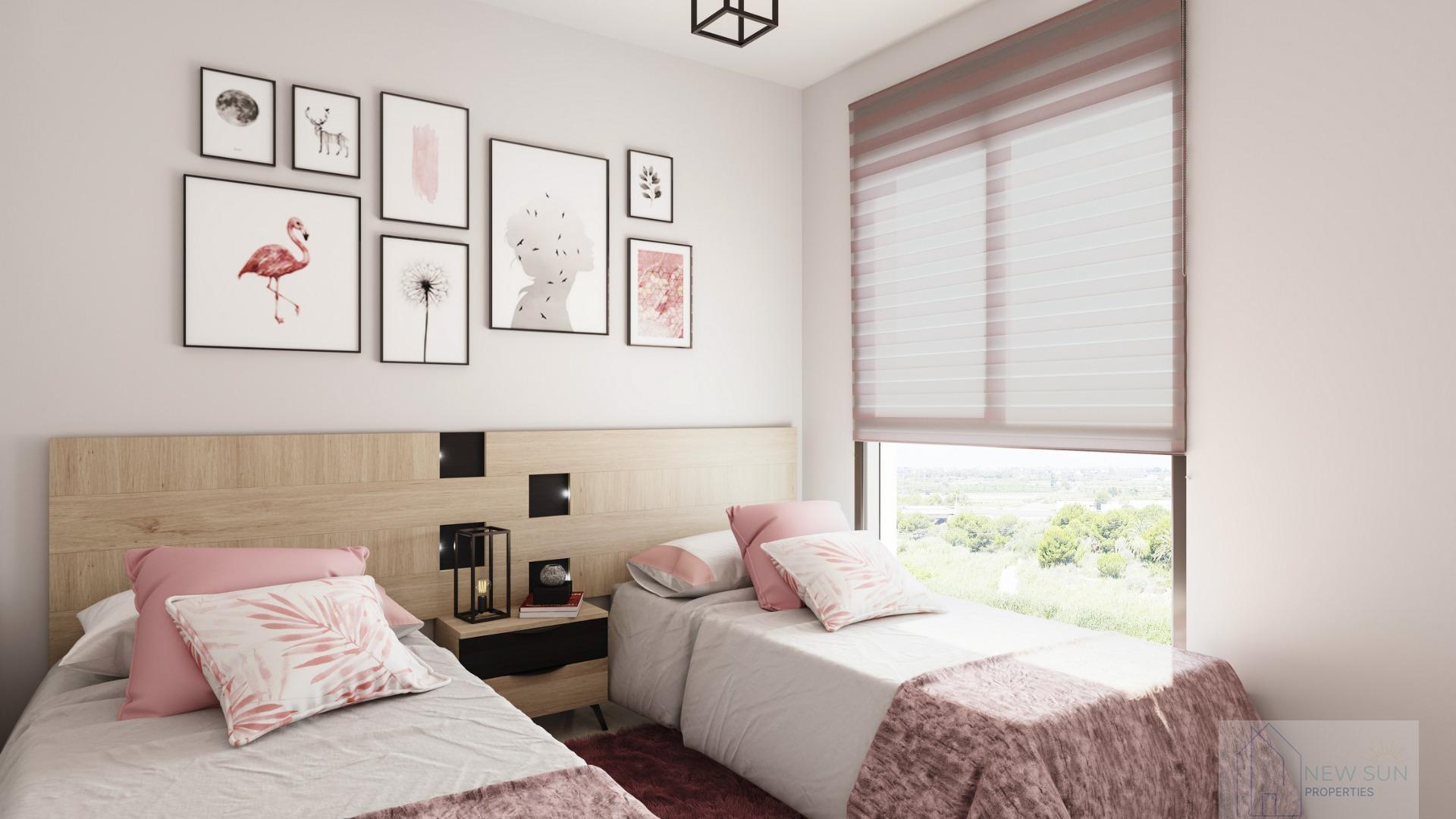 For sale of penthouse in Guardamar del Segura