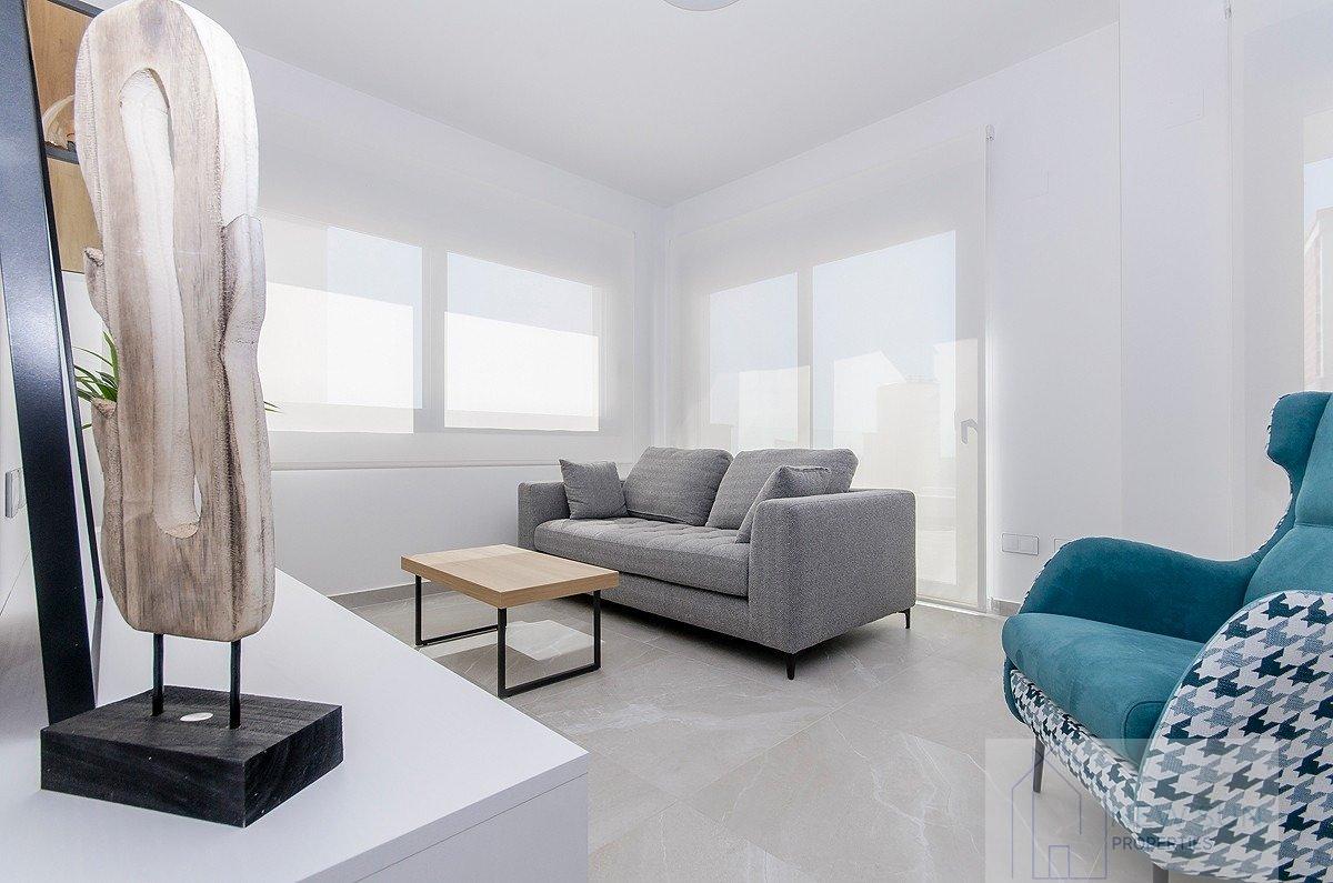 For sale of bungalow in San Miguel de Salinas