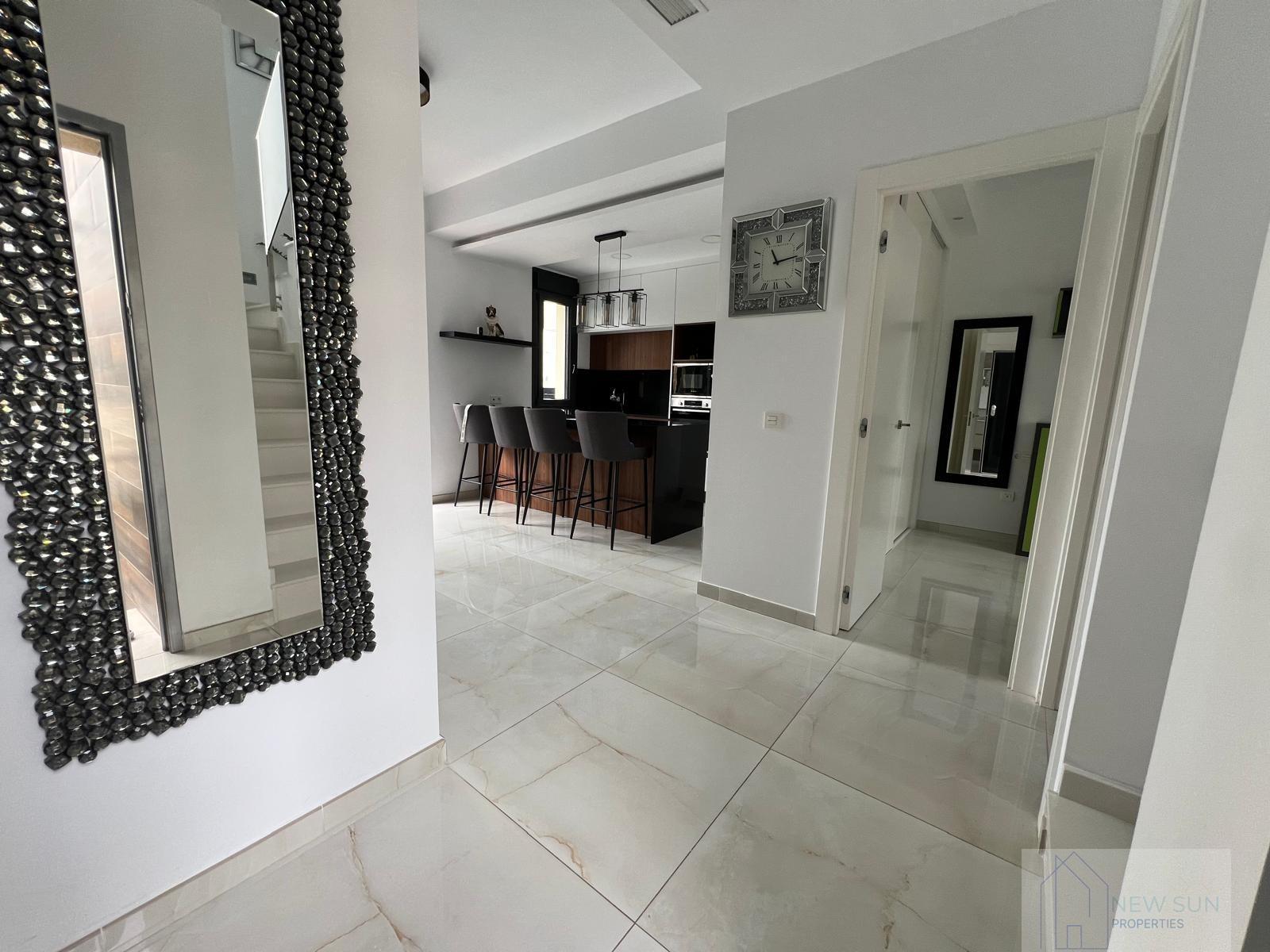 For sale of chalet in Orihuela Costa