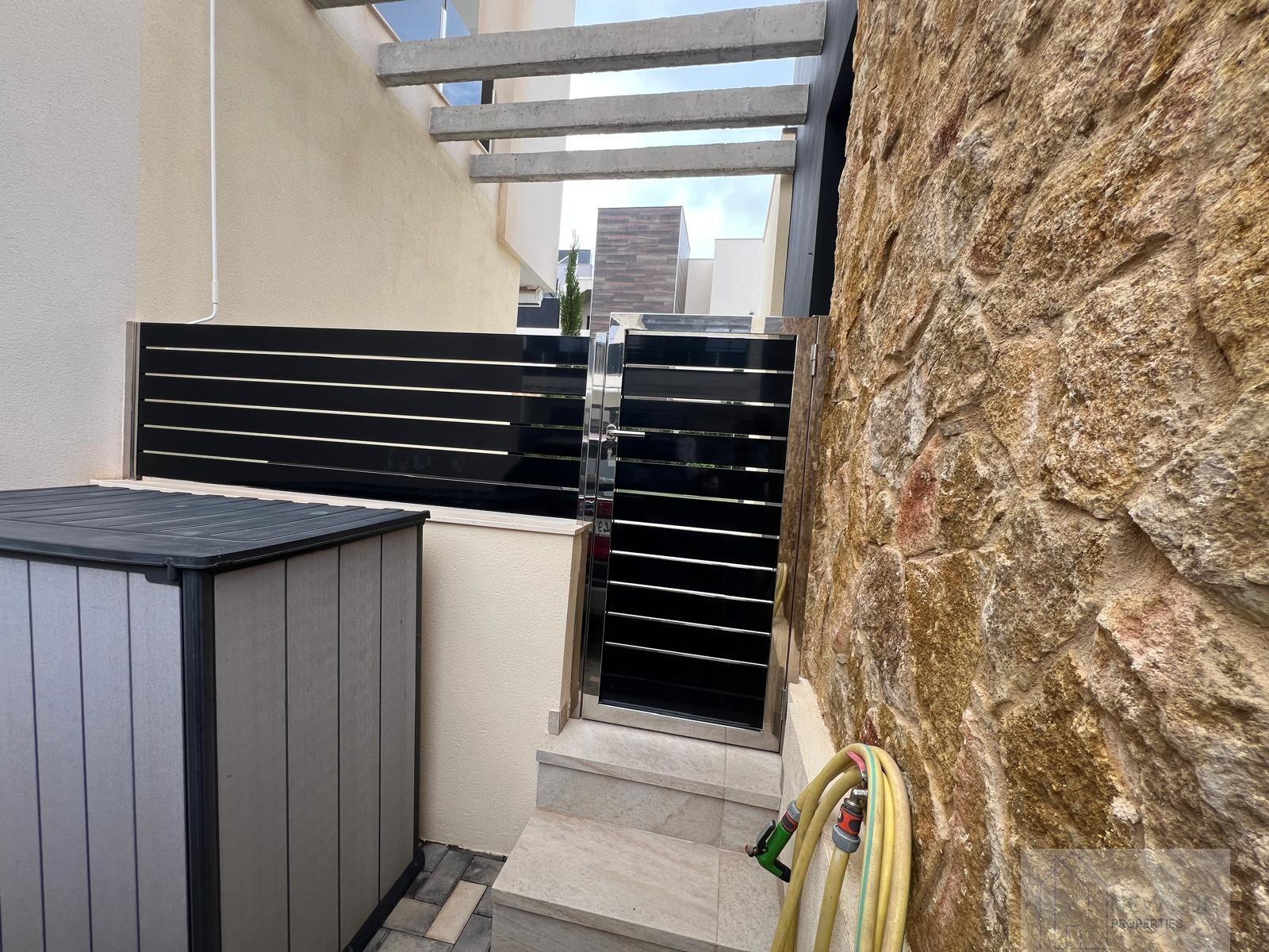 For sale of chalet in Orihuela Costa