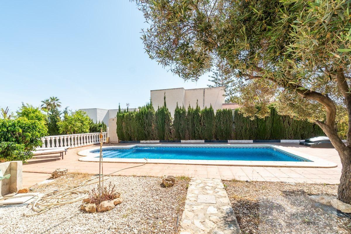 For sale of villa in Torrevieja