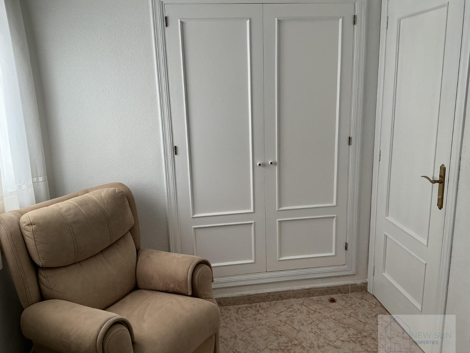 For sale of house in Orihuela Costa