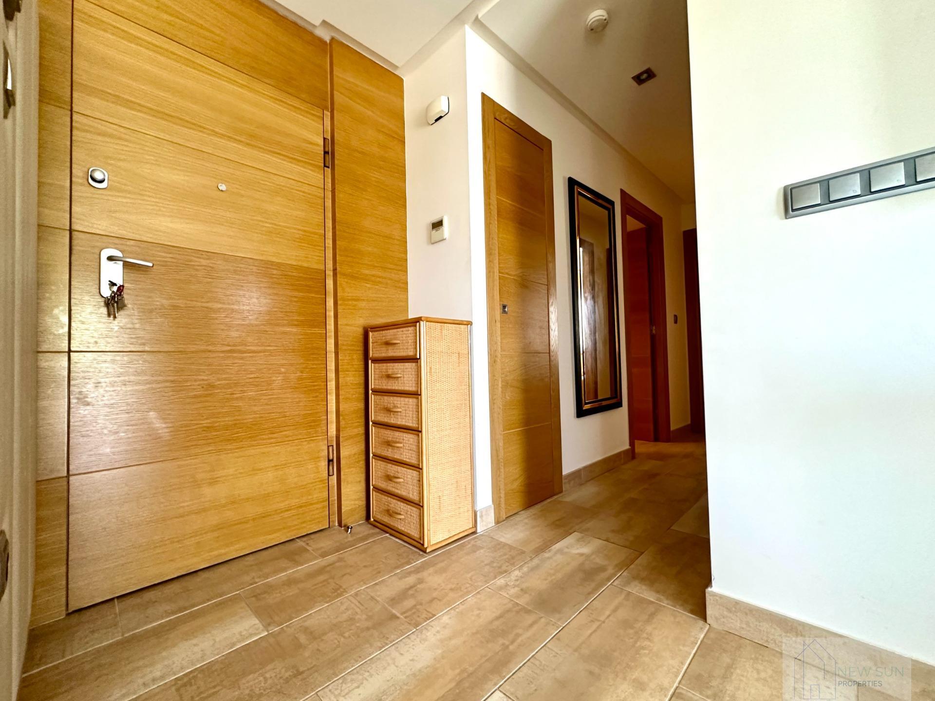 For sale of apartment in Guardamar del Segura