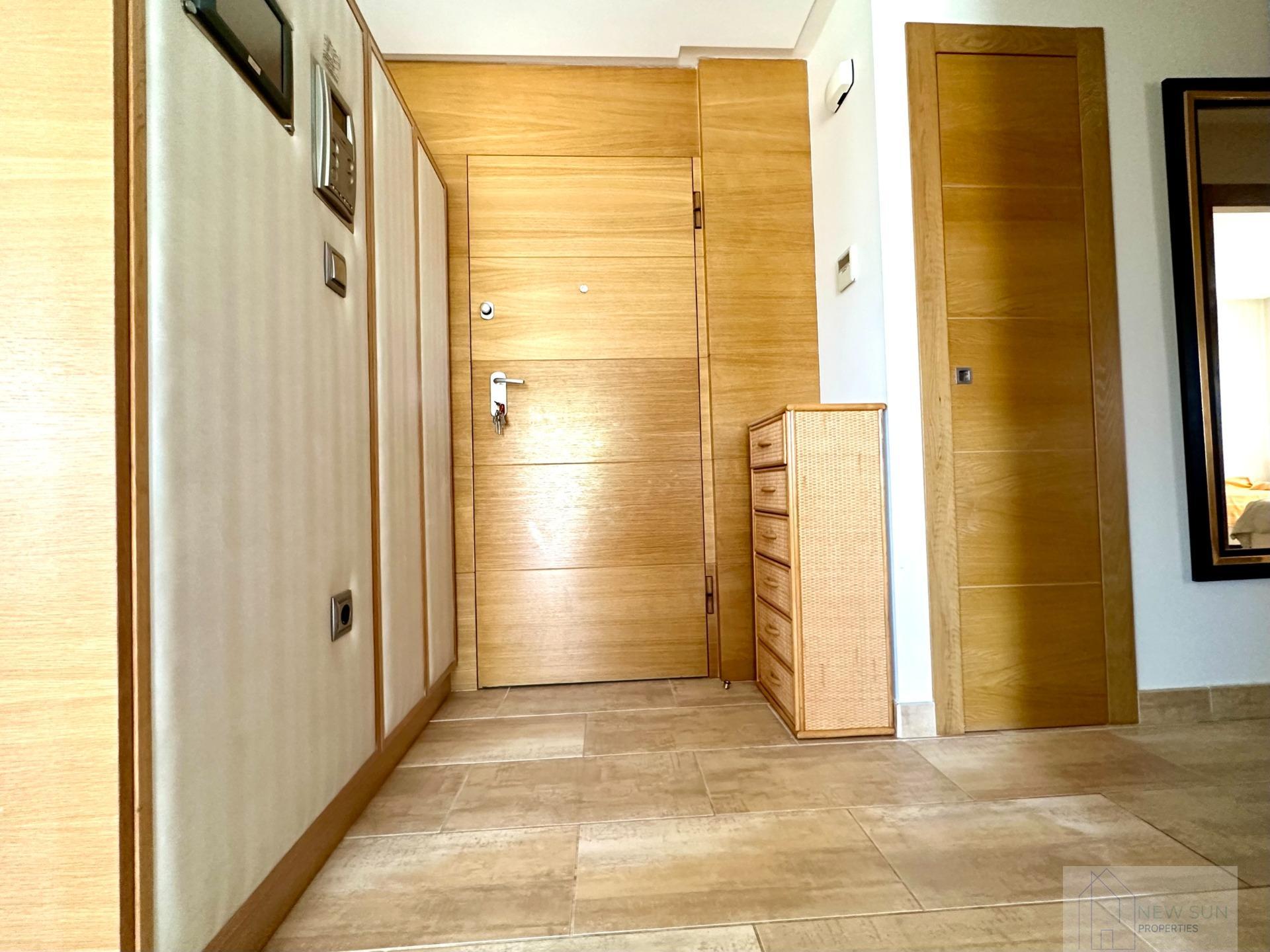 For sale of apartment in Guardamar del Segura