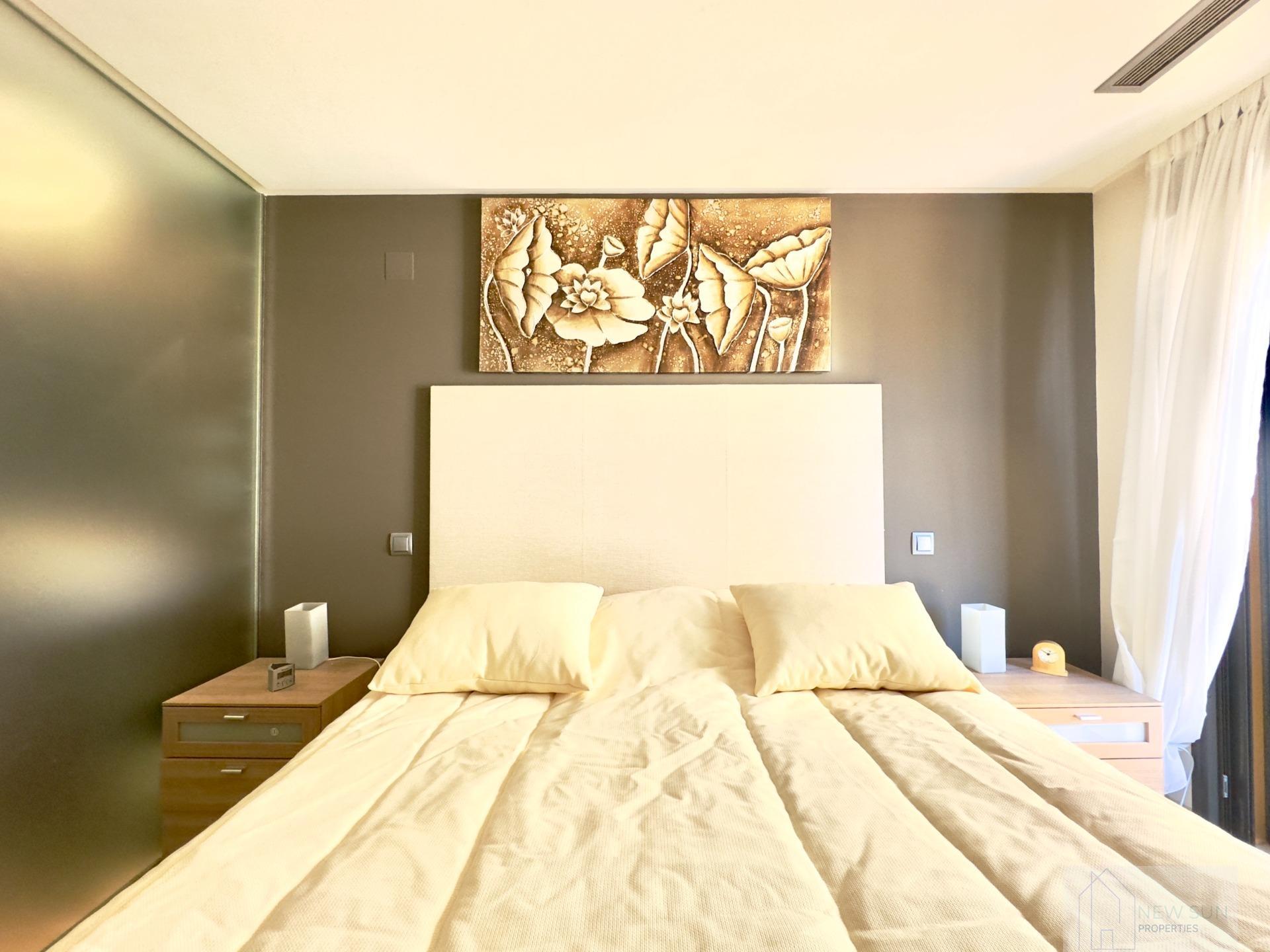 For sale of apartment in Guardamar del Segura