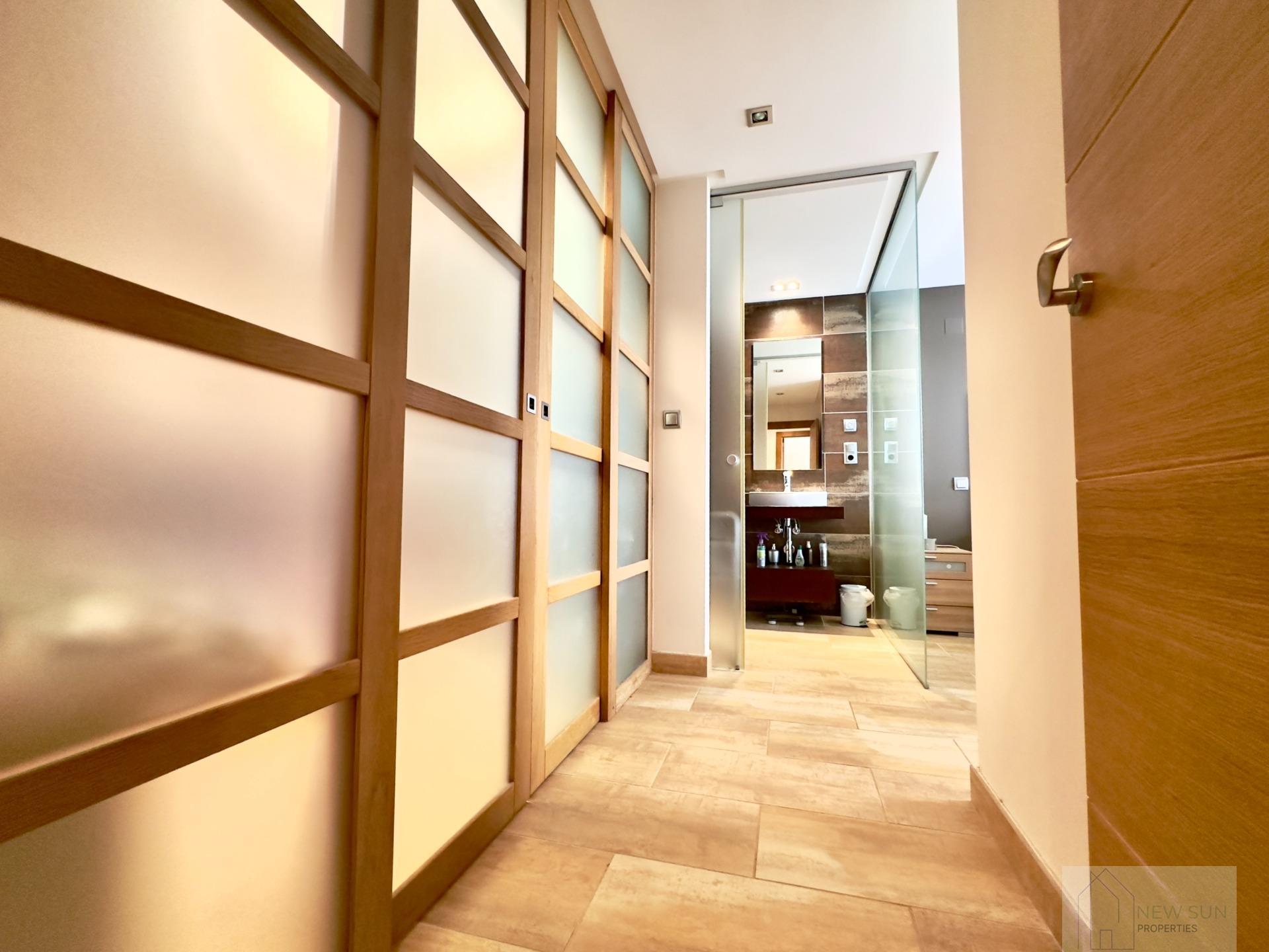 For sale of apartment in Guardamar del Segura