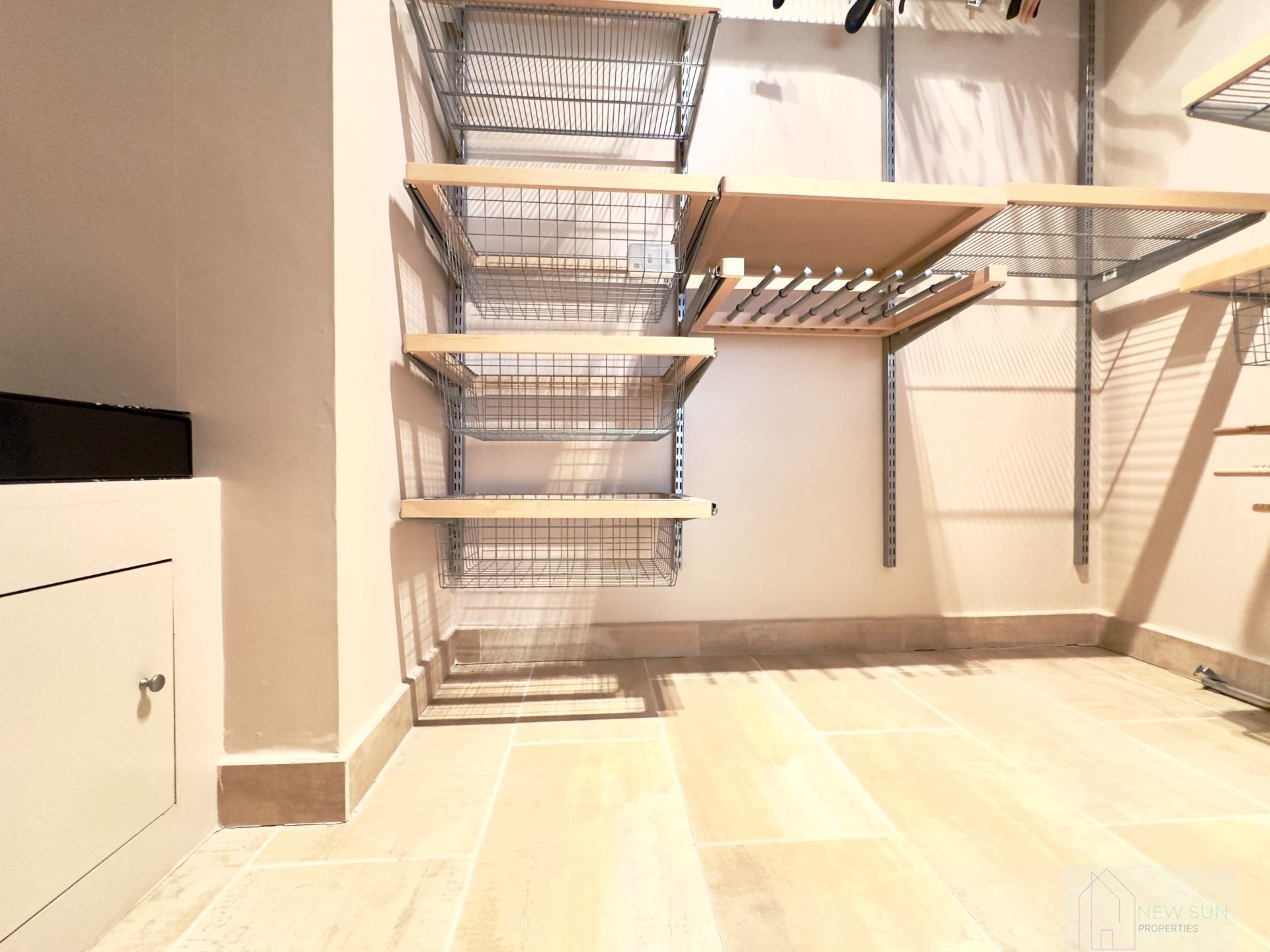 For sale of apartment in Guardamar del Segura