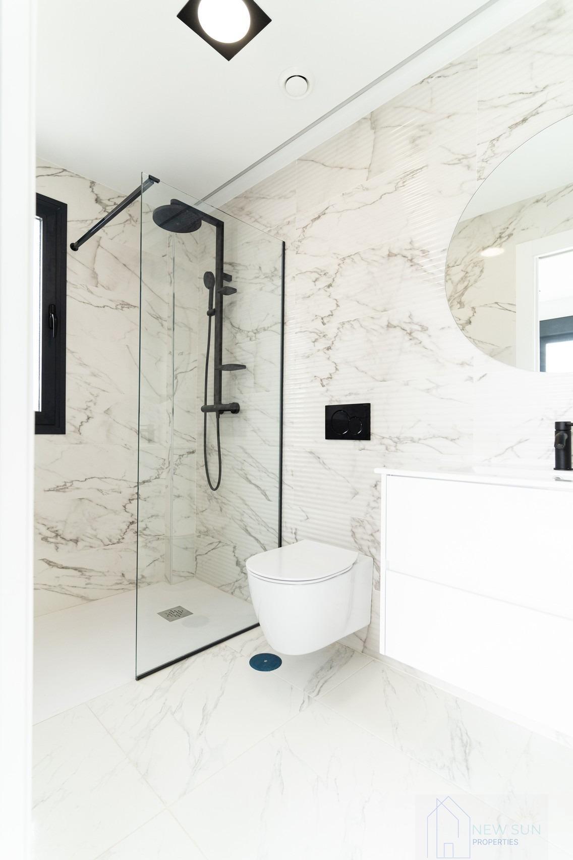 For sale of villa in Orihuela Costa