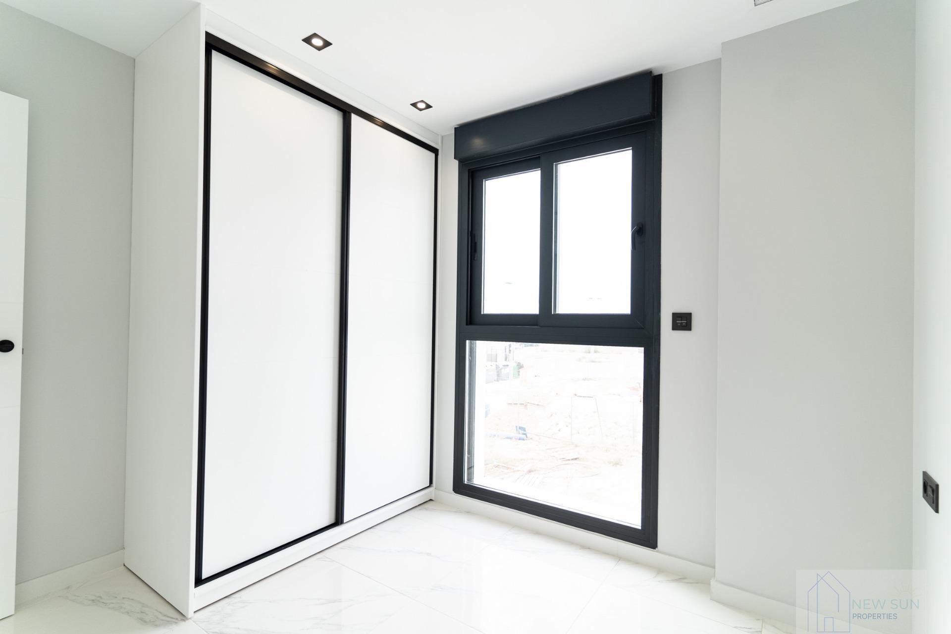 For sale of villa in Orihuela Costa