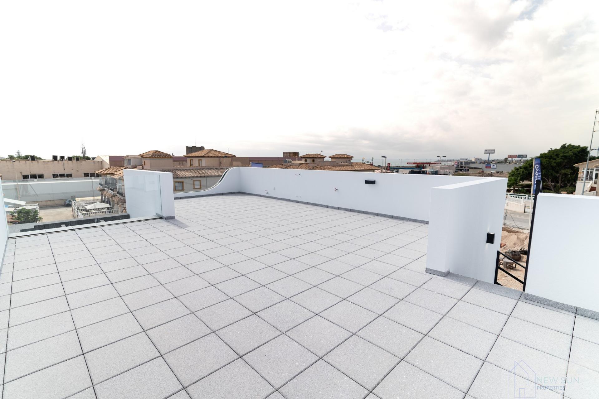 For sale of villa in Orihuela Costa