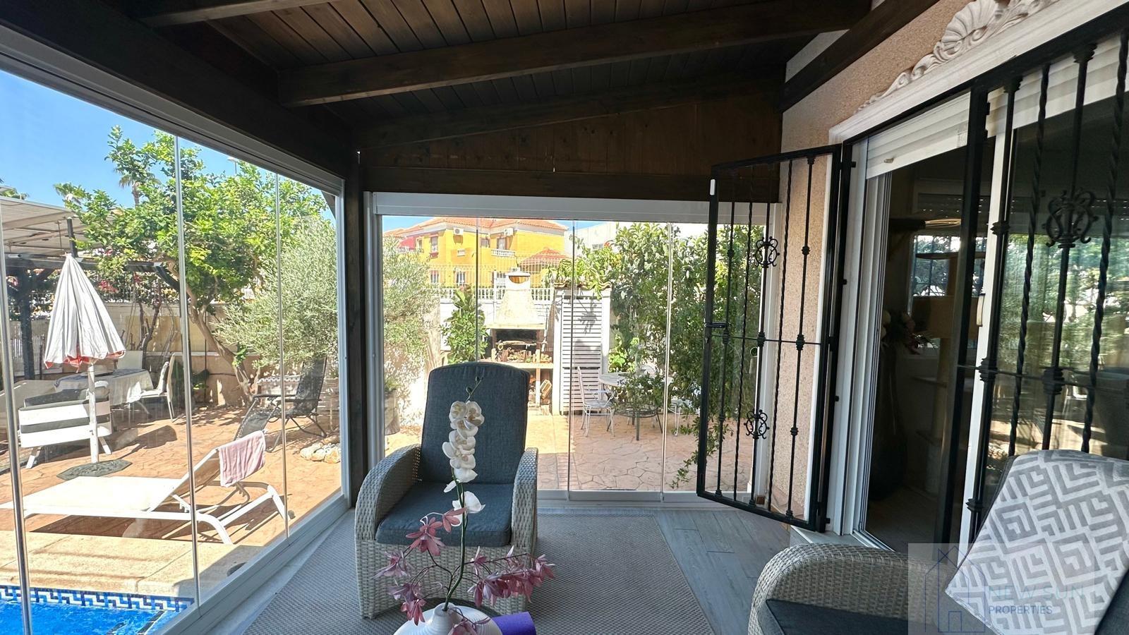 For sale of chalet in Orihuela Costa