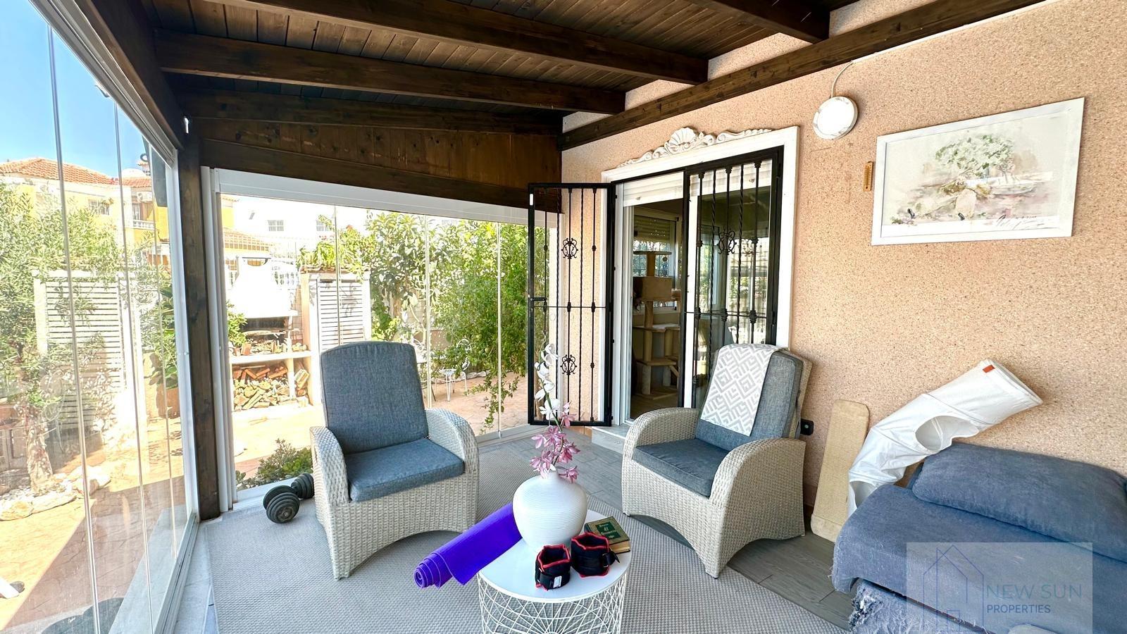 For sale of chalet in Orihuela Costa