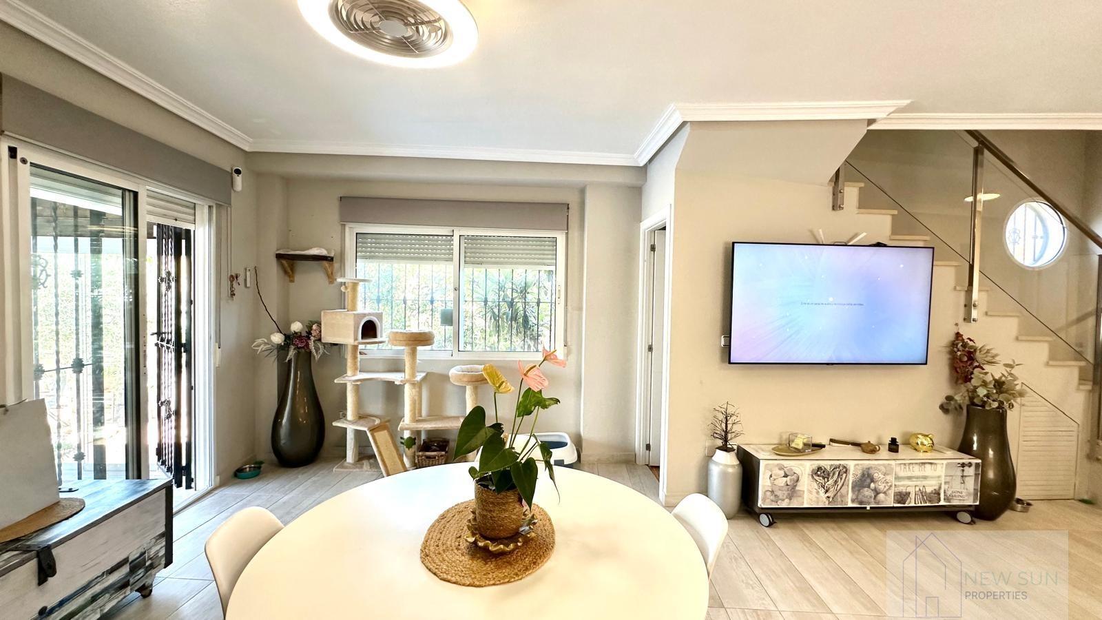 For sale of chalet in Orihuela Costa