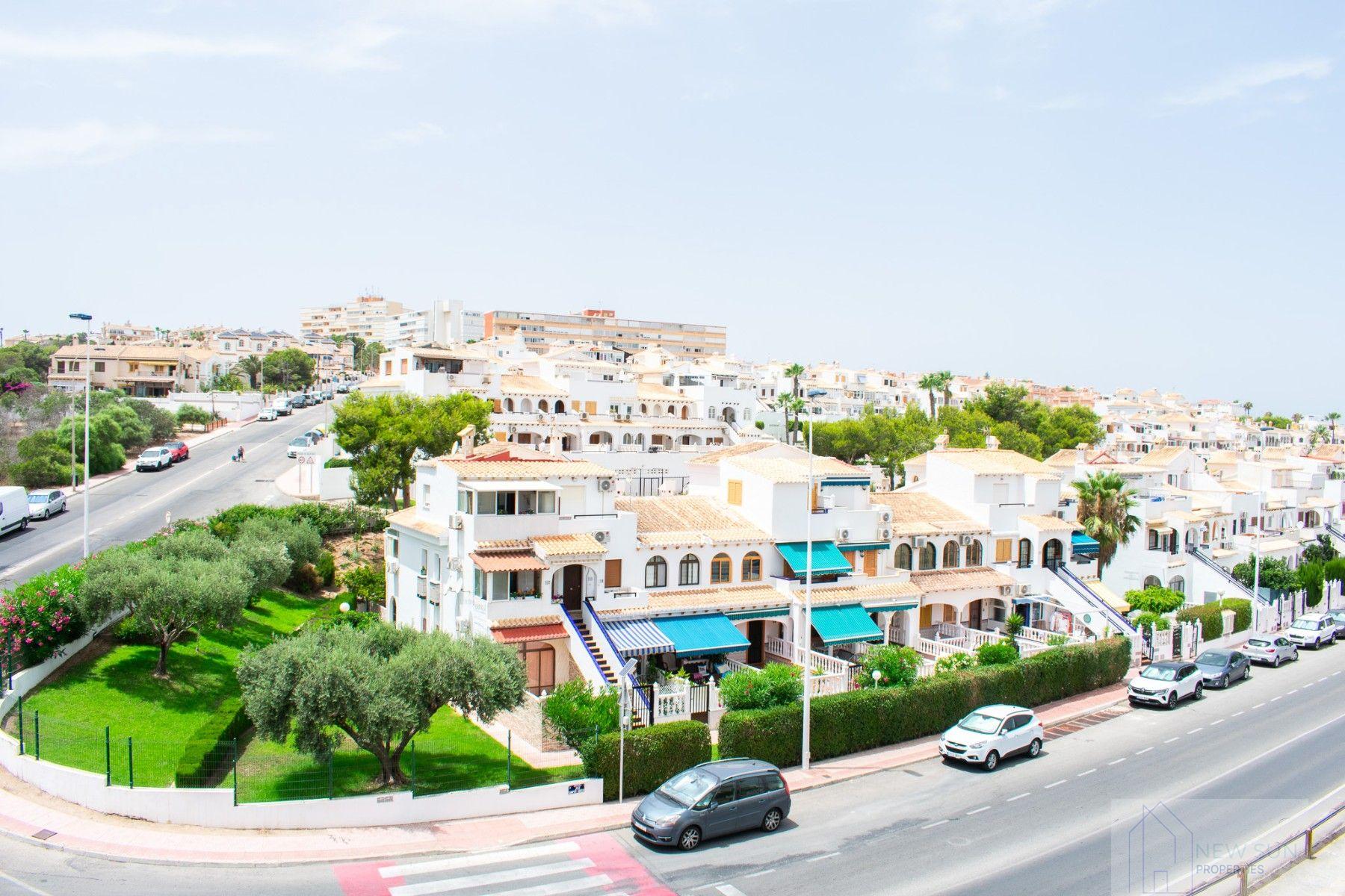 For sale of penthouse in Torrevieja