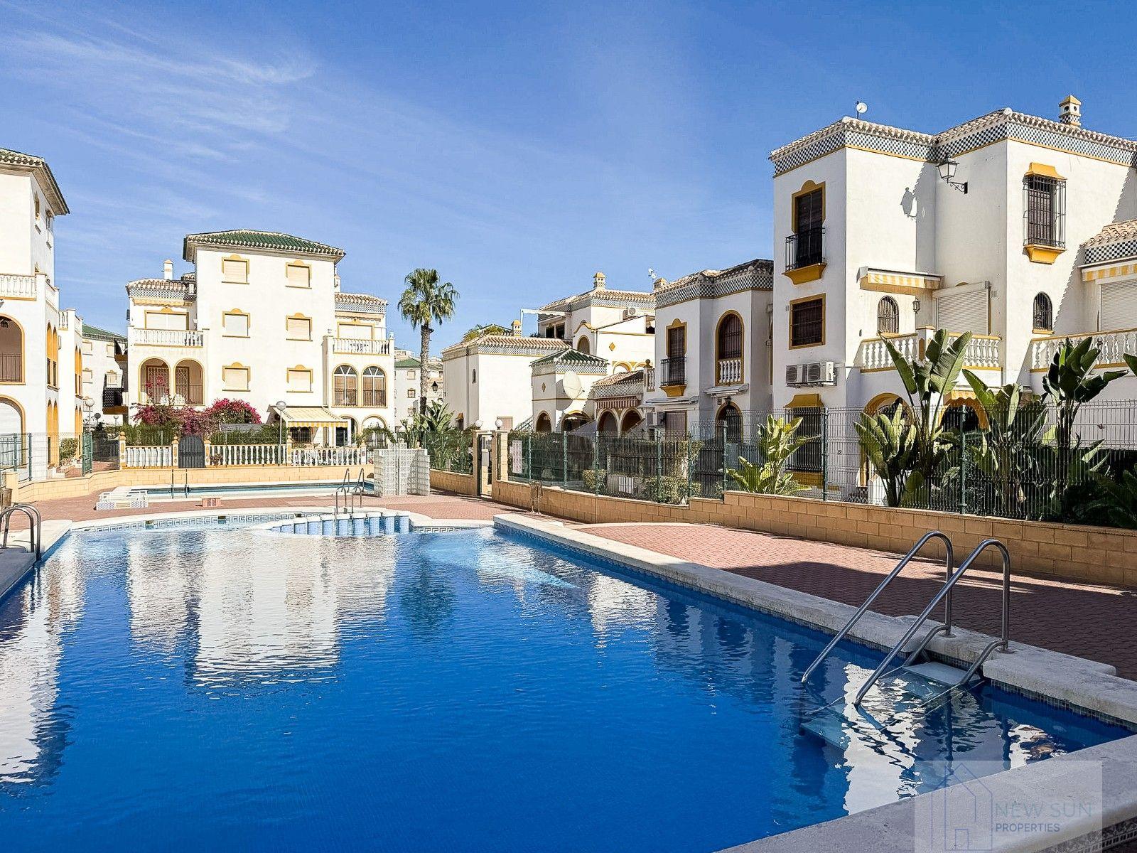 For sale of penthouse in Torrevieja