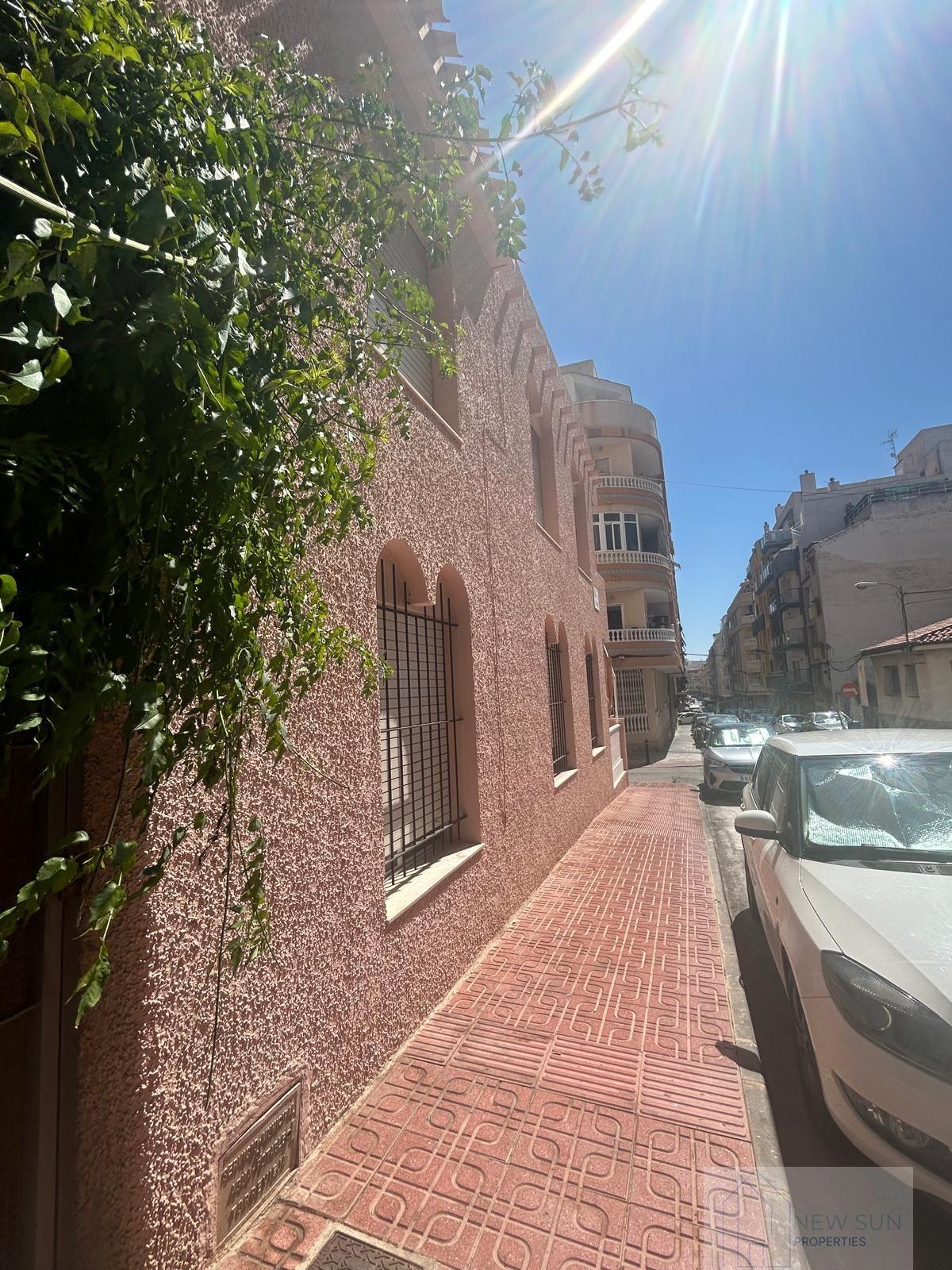 Venta de casa en Torrevieja