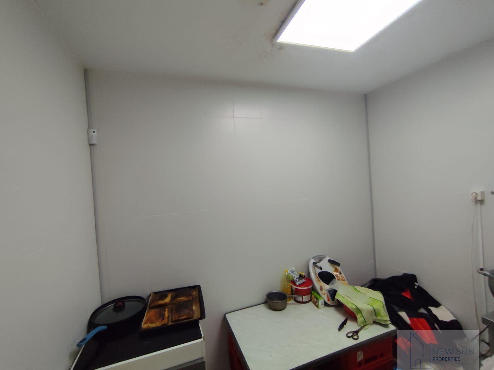 Venta de local en Torrevieja