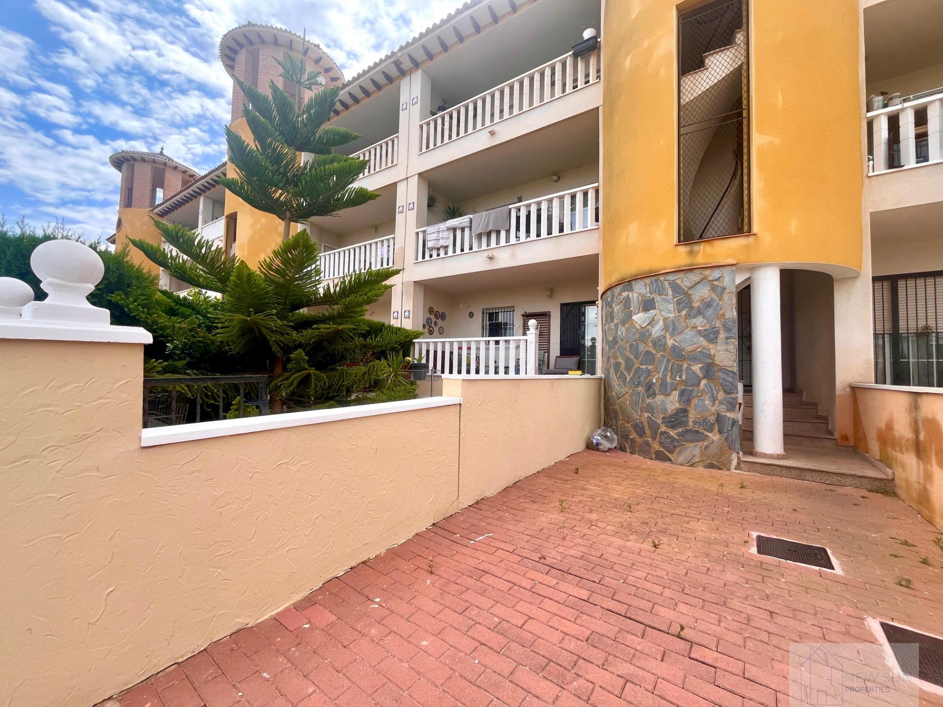 For sale of bungalow in Orihuela Costa