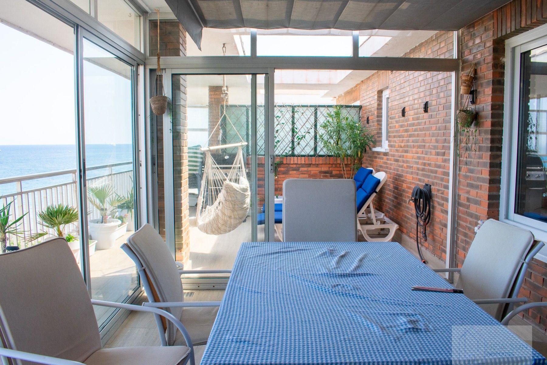 For sale of penthouse in Alicante