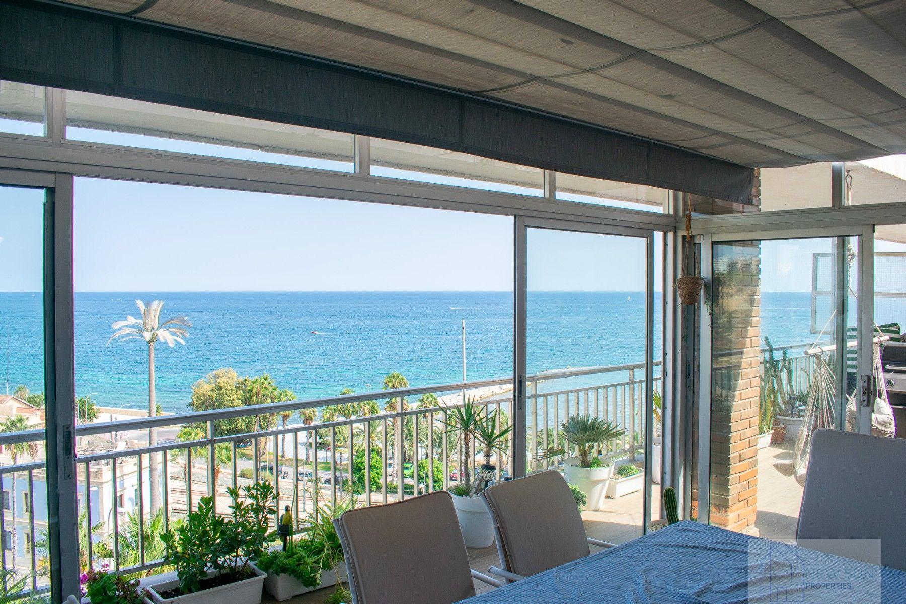 For sale of penthouse in Alicante