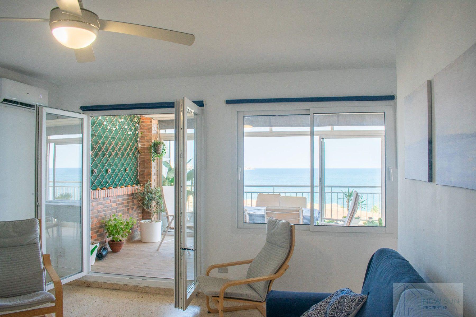 For sale of penthouse in Alicante