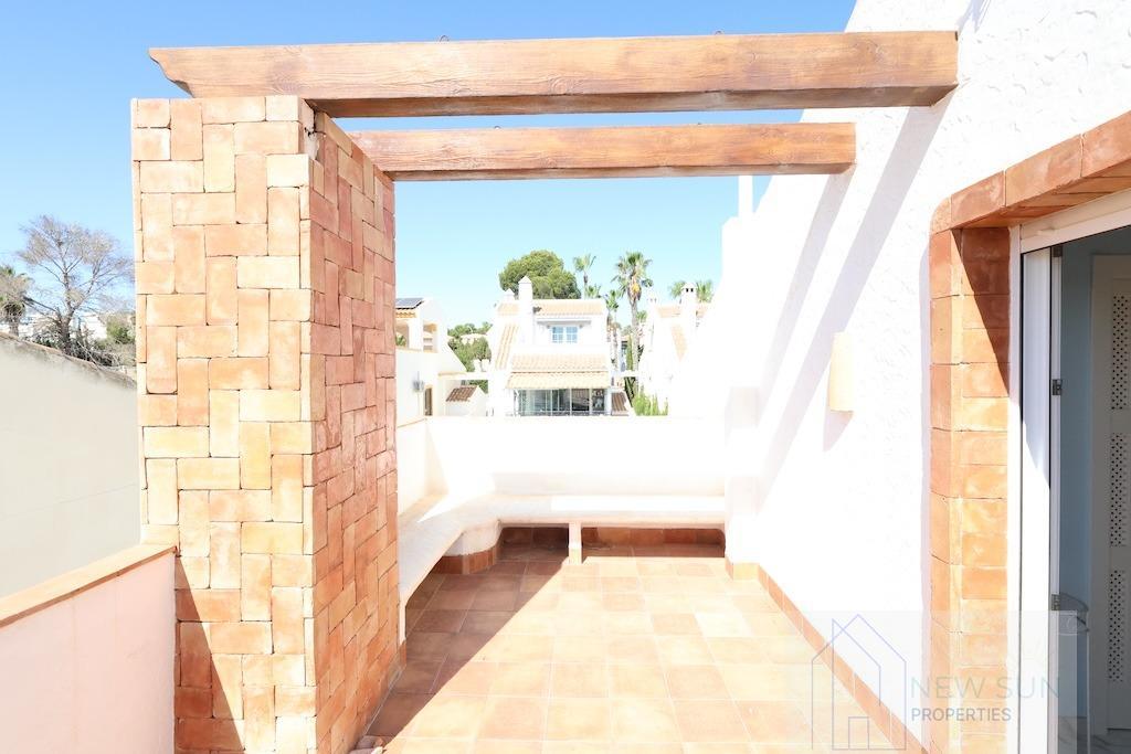 For sale of chalet in Orihuela Costa