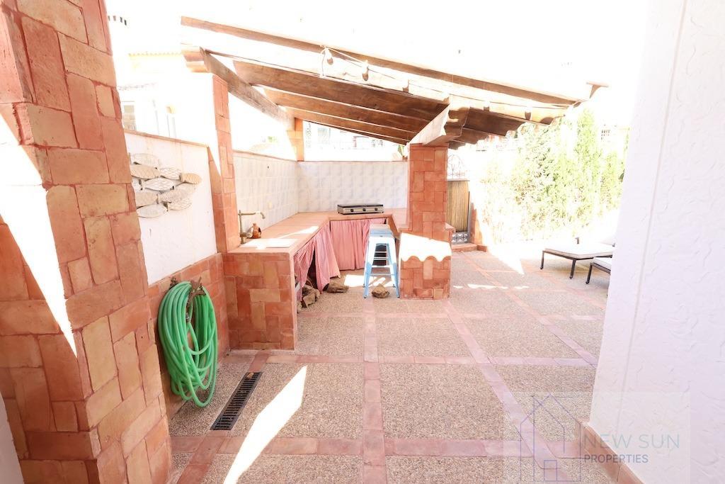 For sale of chalet in Orihuela Costa