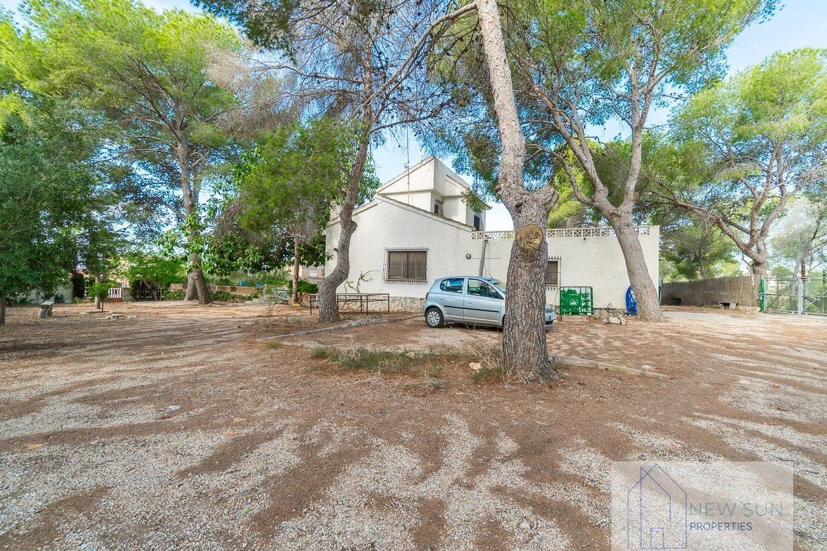 For sale of house in Pilar de la Horadada