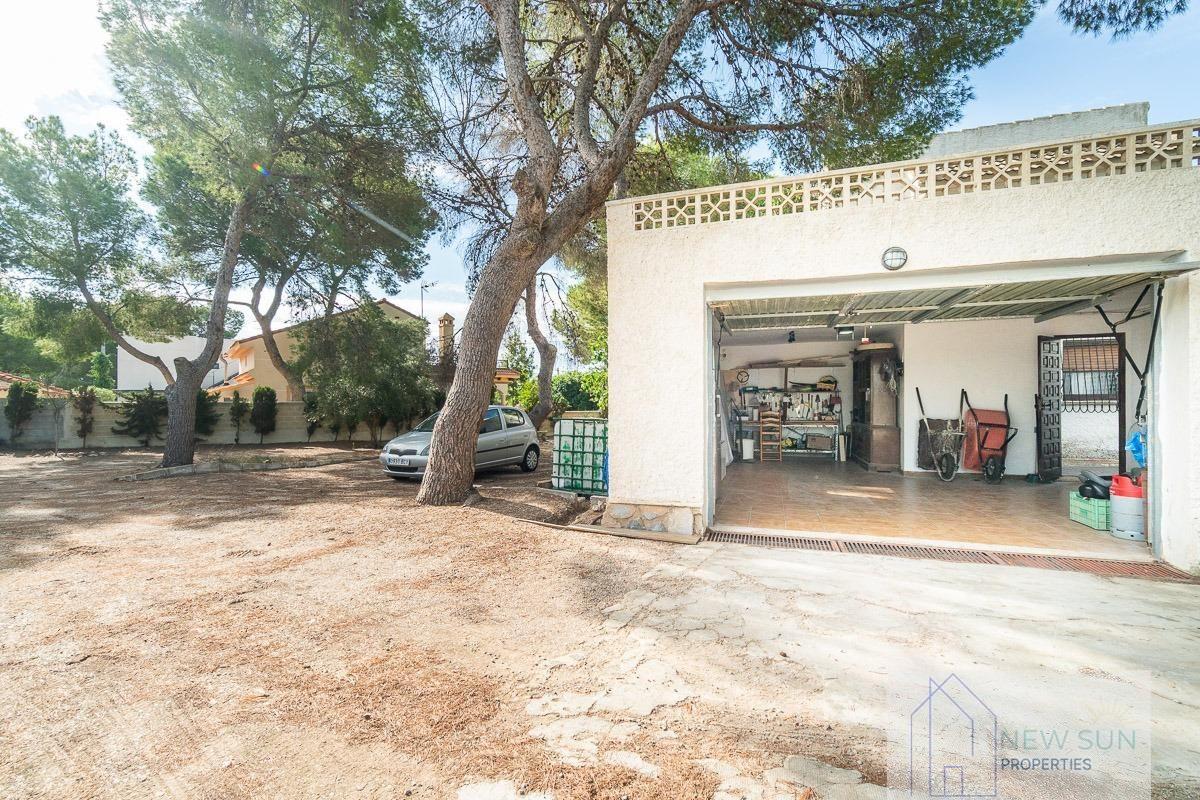 For sale of house in Pilar de la Horadada