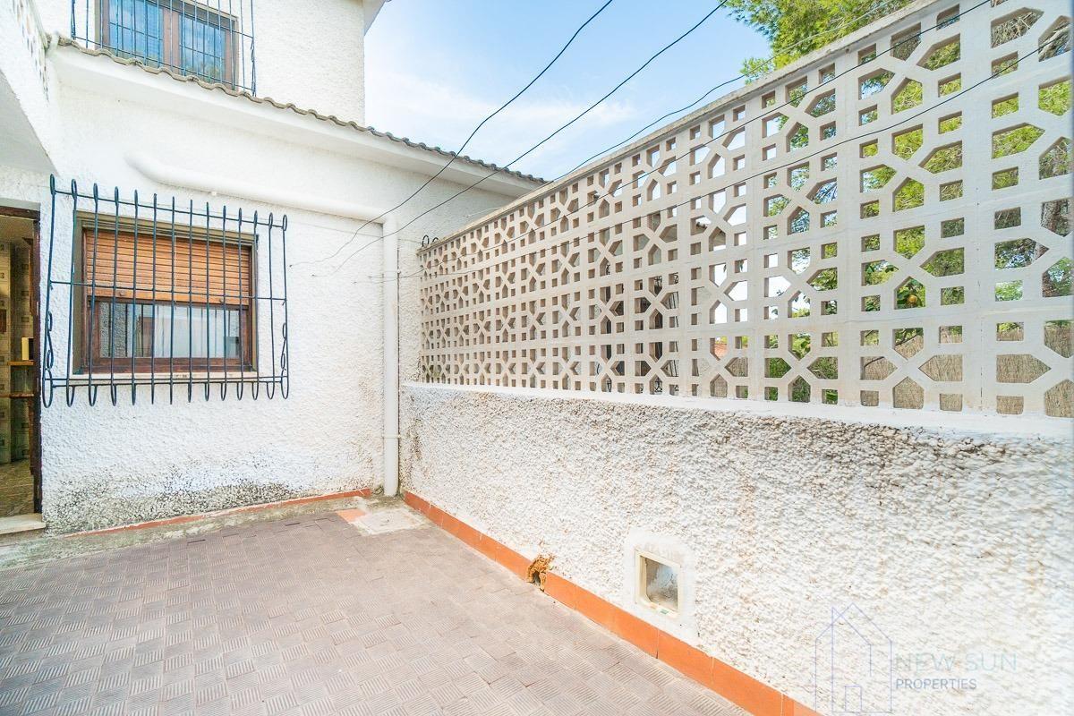For sale of house in Pilar de la Horadada