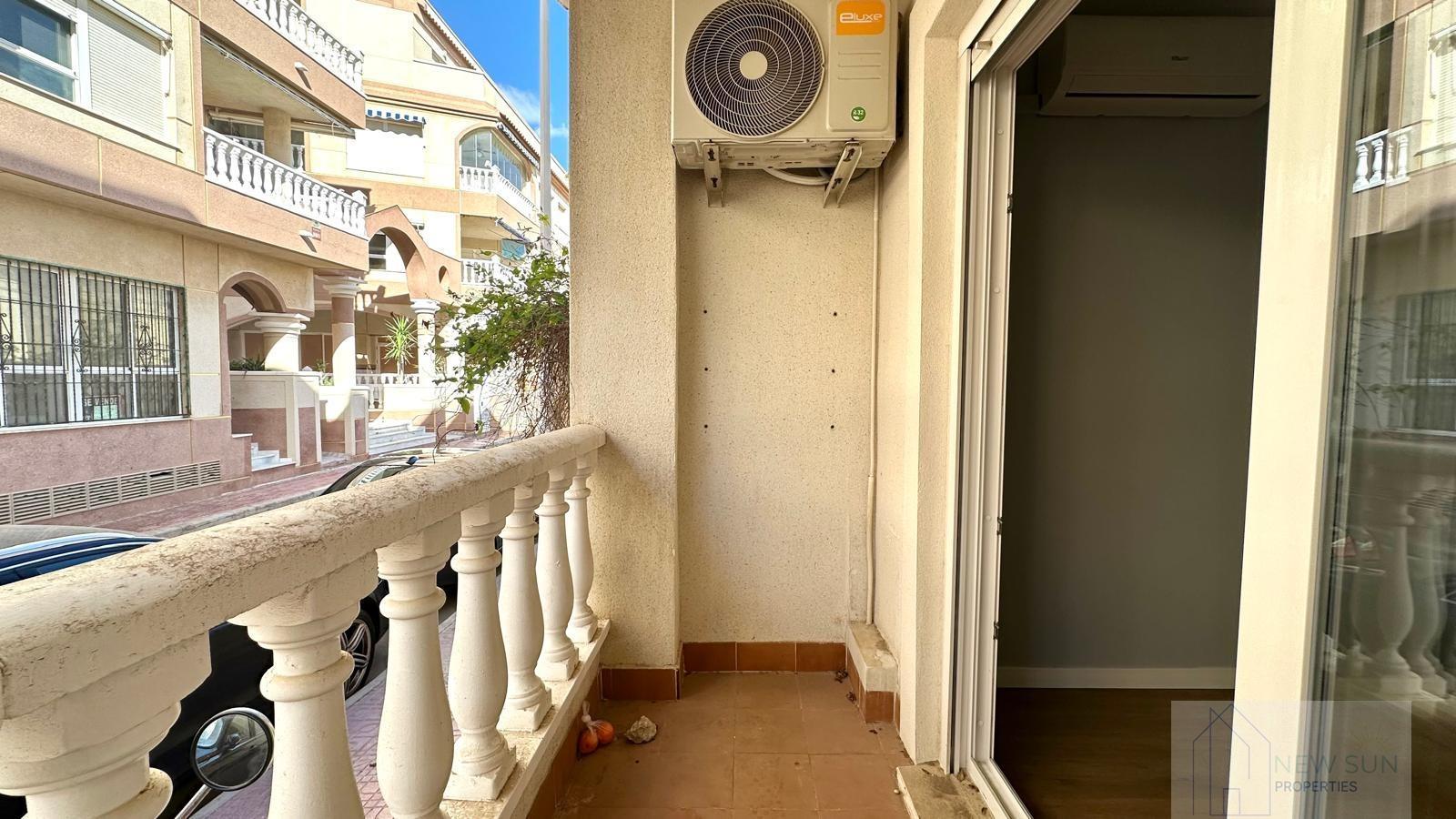 For sale of ground floor in Torrevieja