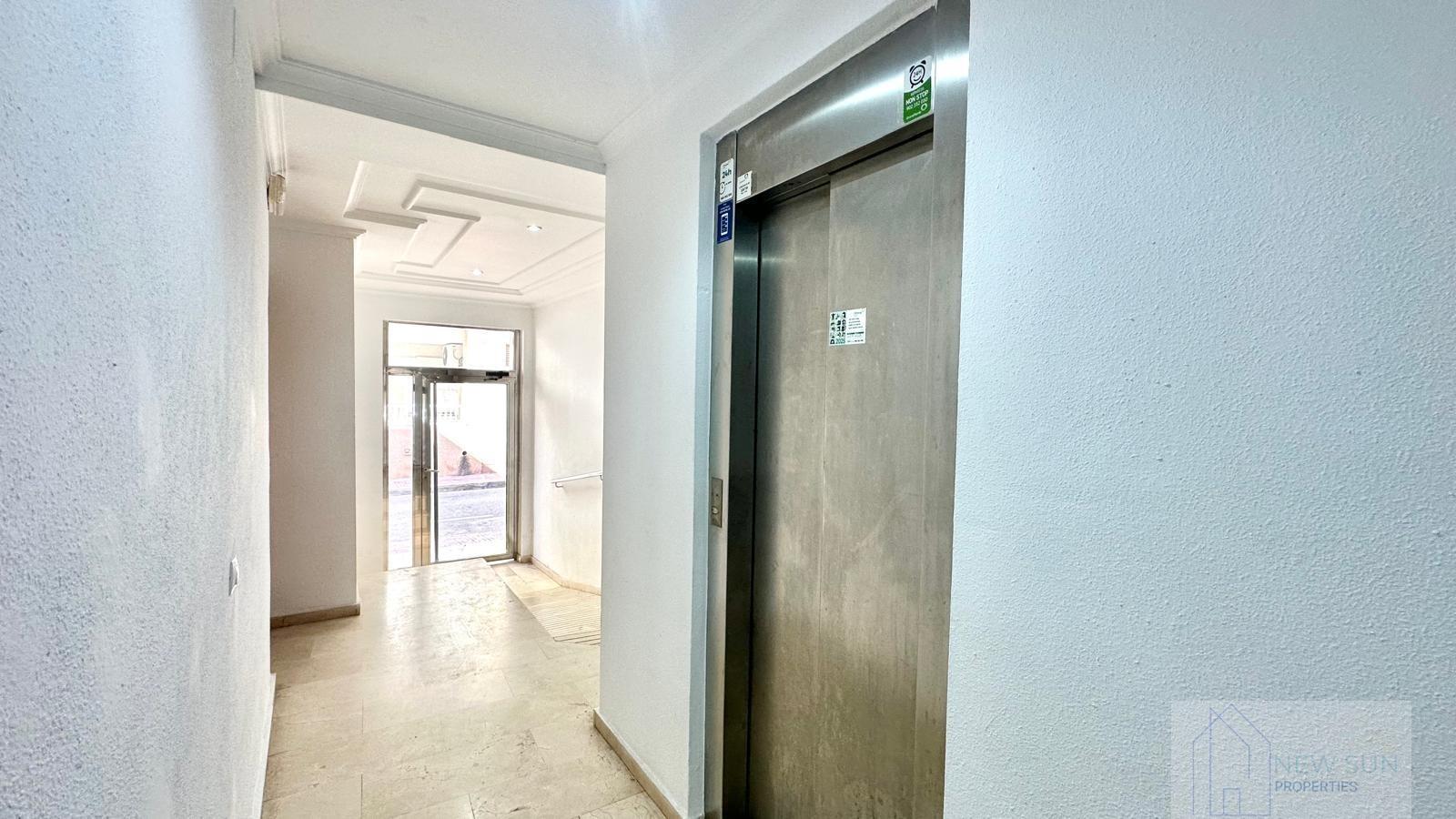 For sale of ground floor in Torrevieja