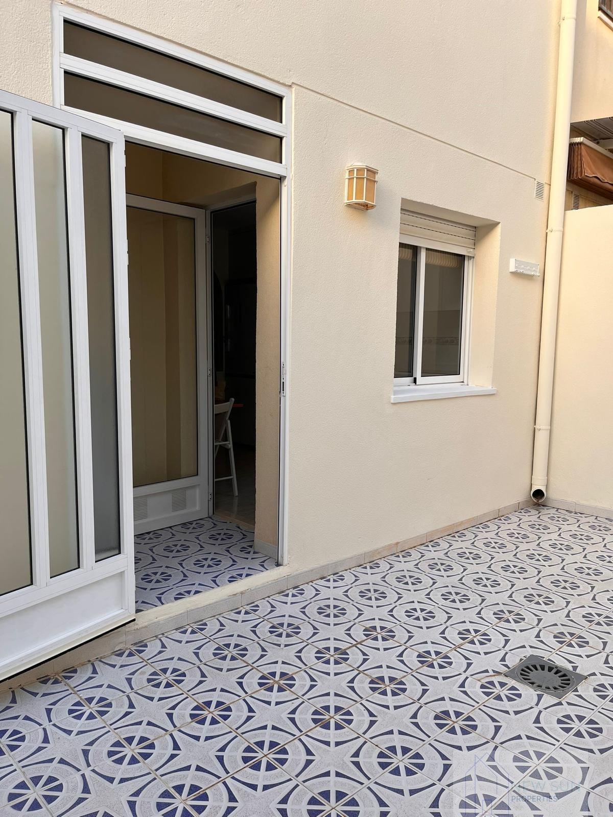 For sale of house in Orihuela Costa