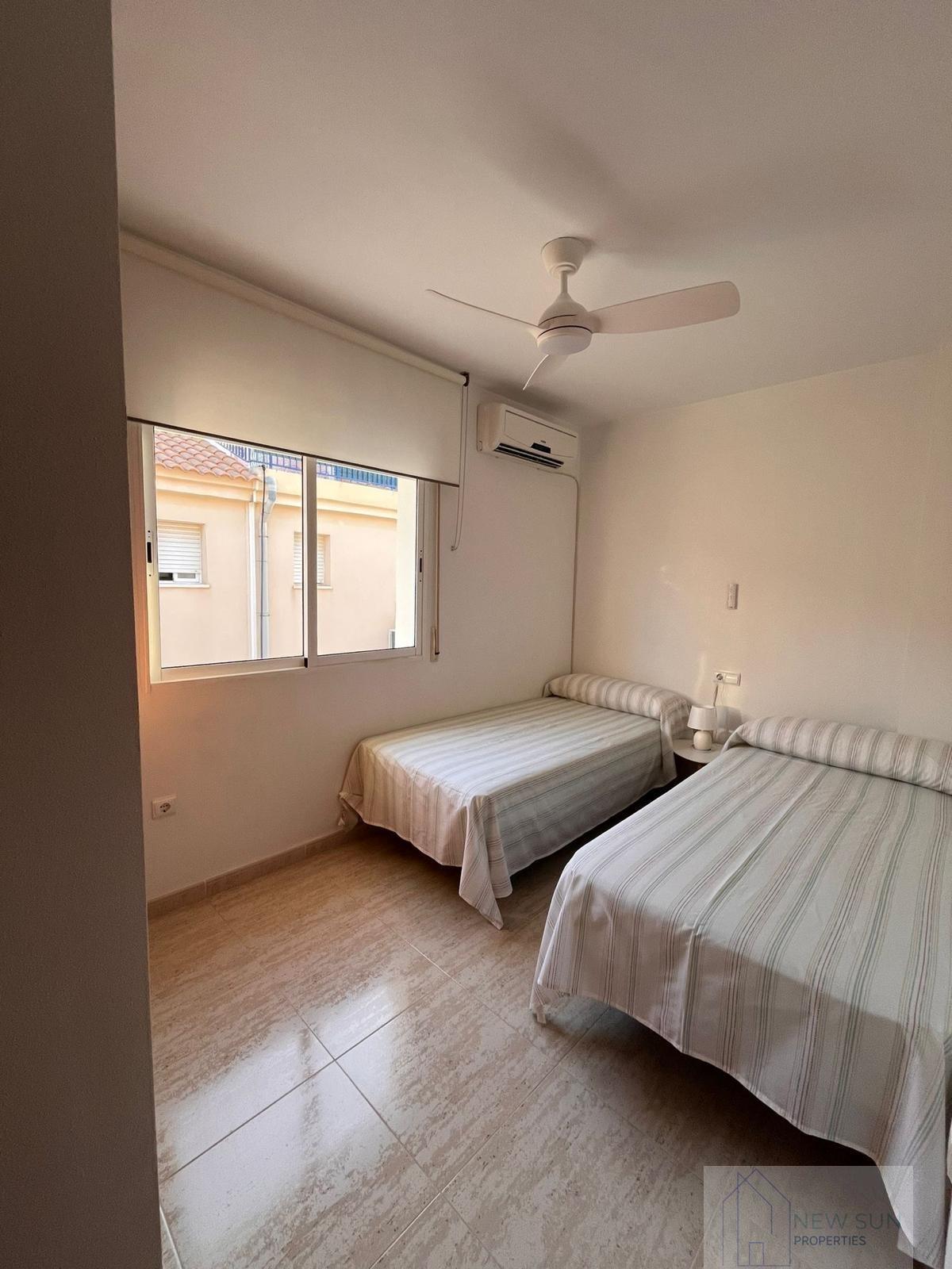 For sale of house in Orihuela Costa