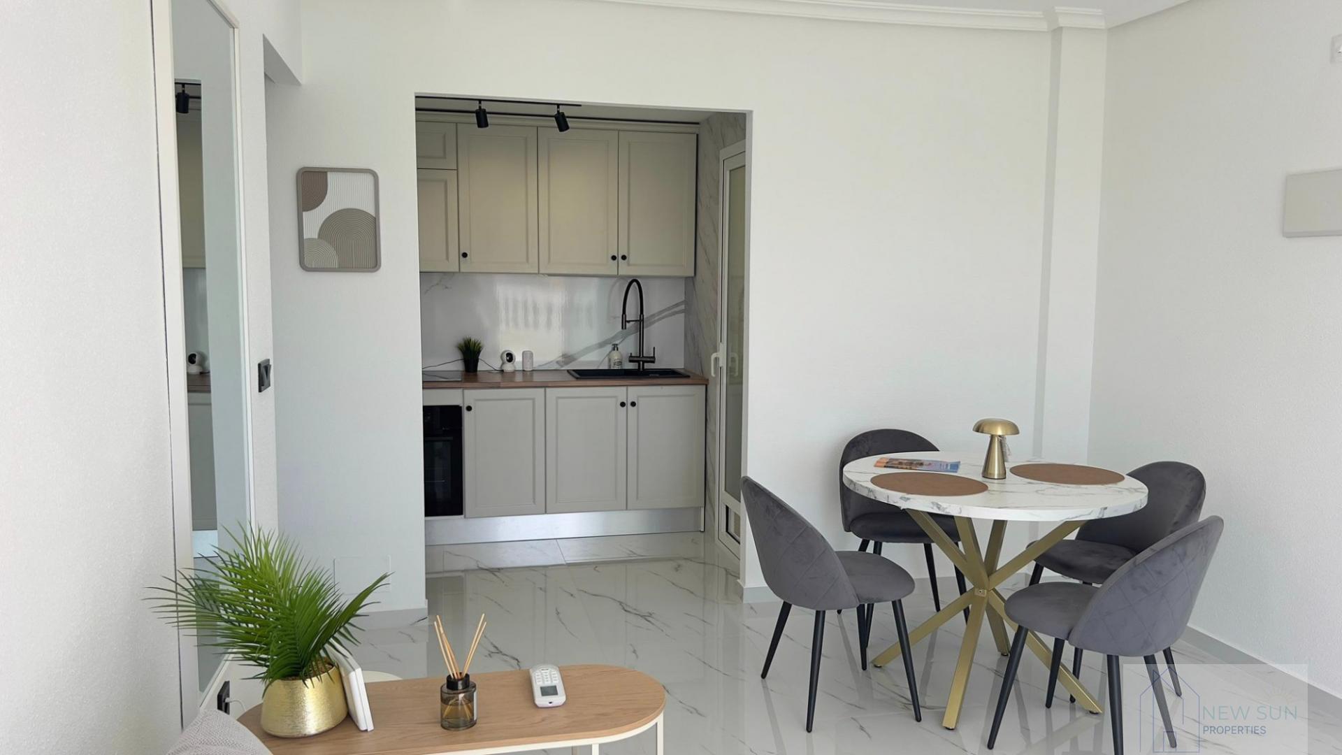 For sale of house in Orihuela Costa