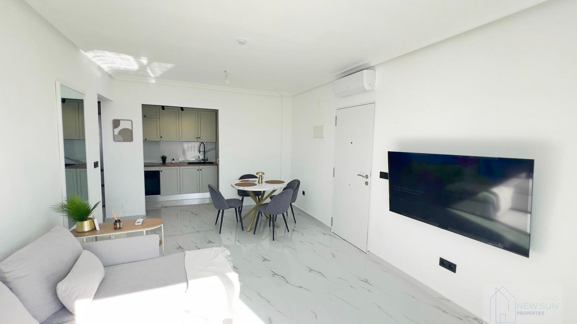 For sale of house in Orihuela Costa