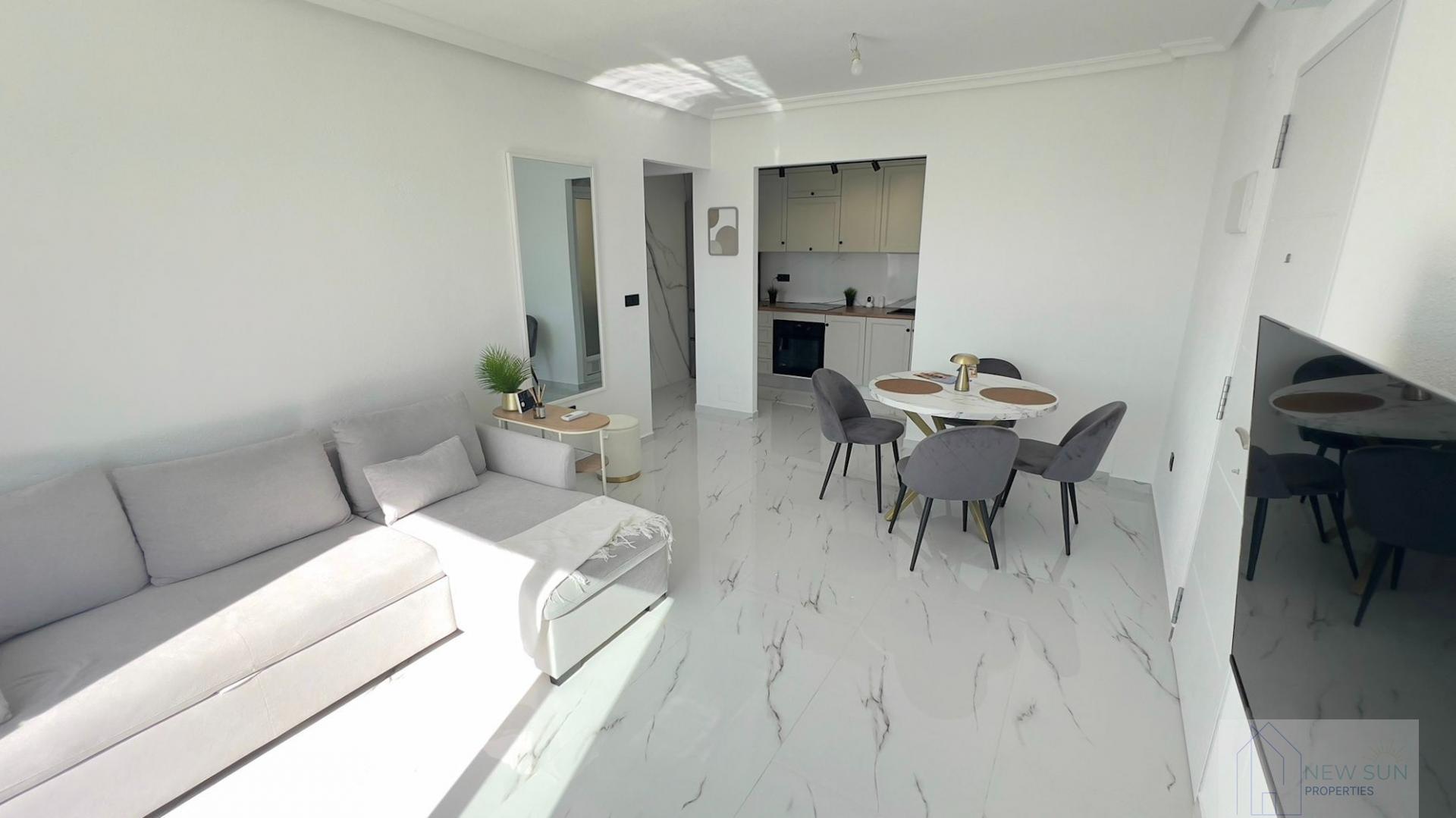 For sale of house in Orihuela Costa