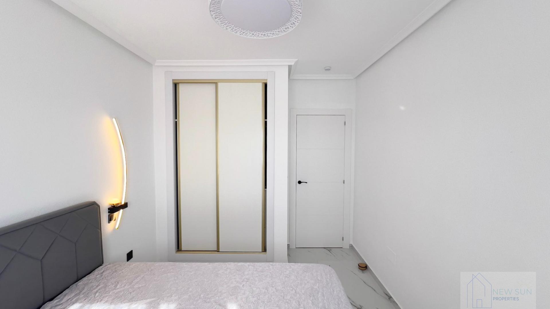 For sale of house in Orihuela Costa