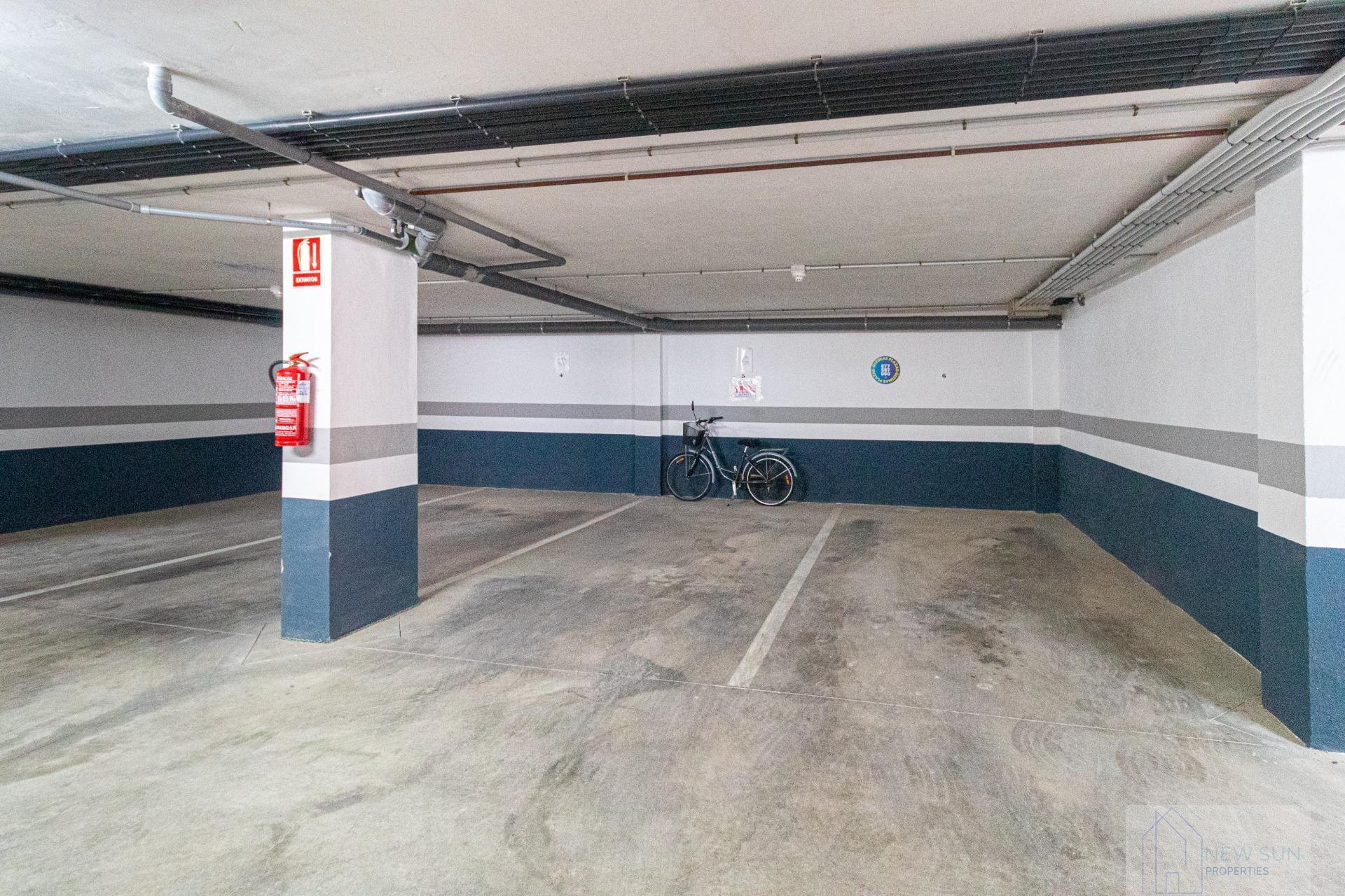 Venta de garaje en Orihuela Costa