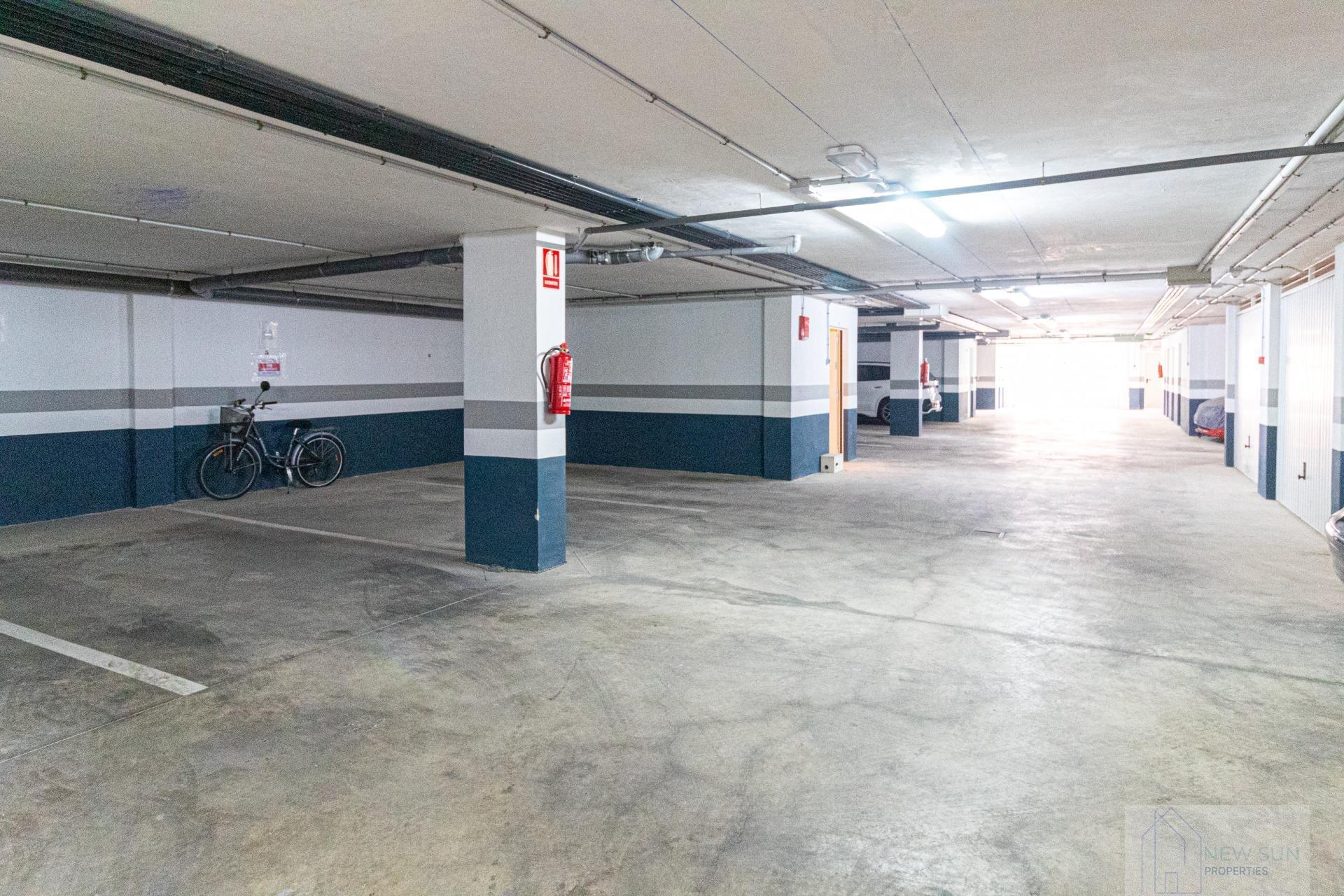 Venta de garaje en Orihuela Costa