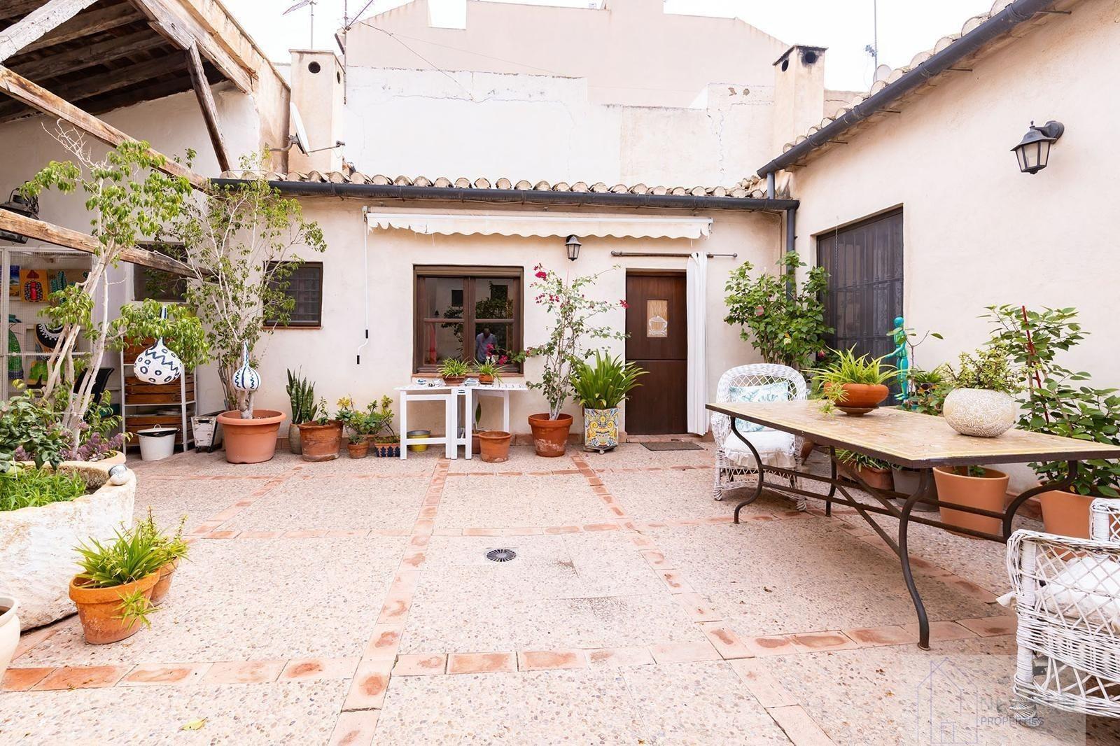 For sale of flat in Los Martinez Del Puerto