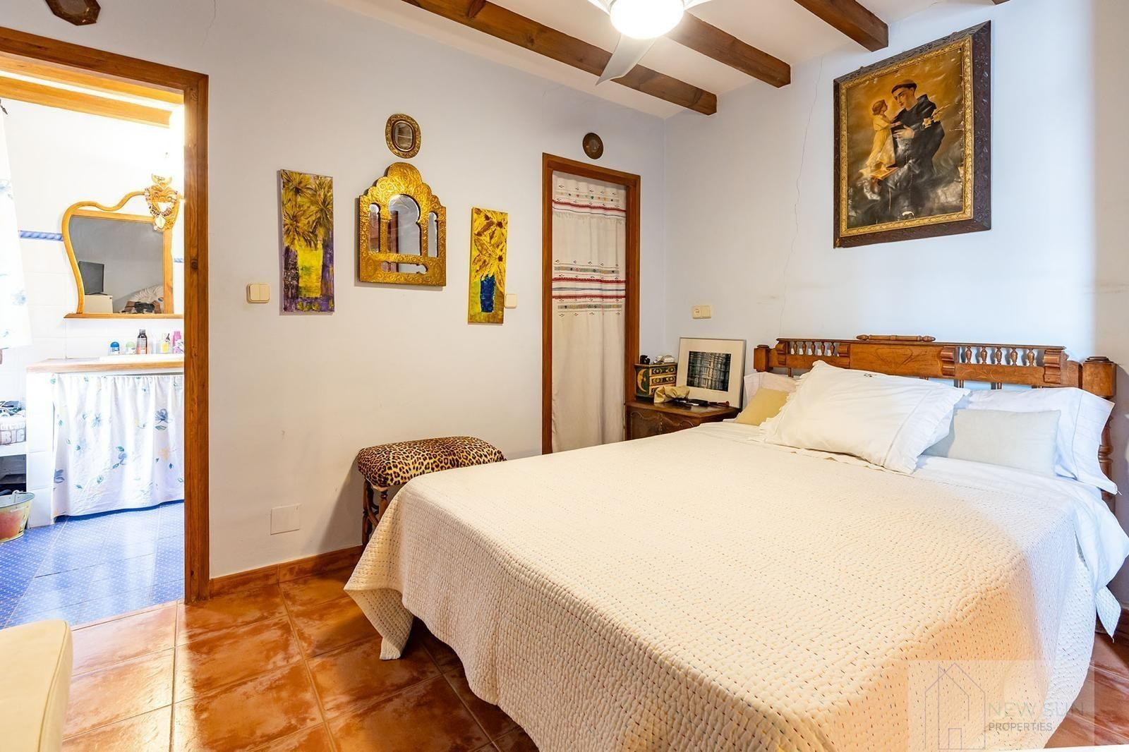 For sale of flat in Los Martinez Del Puerto