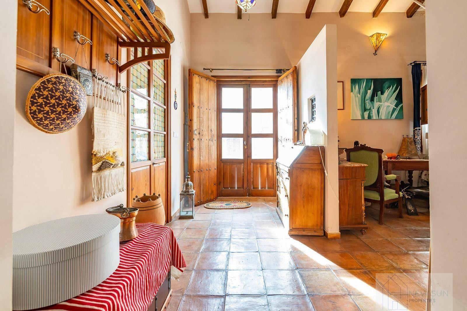 For sale of flat in Los Martinez Del Puerto