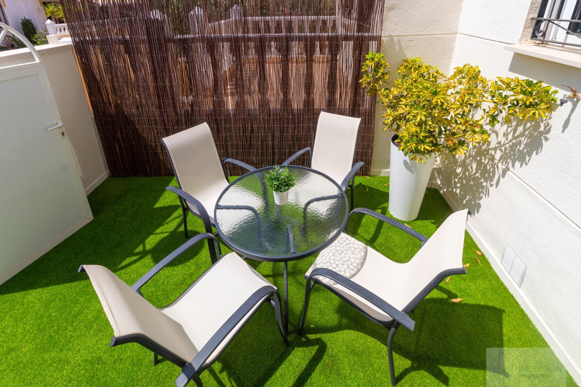 For sale of house in Orihuela Costa