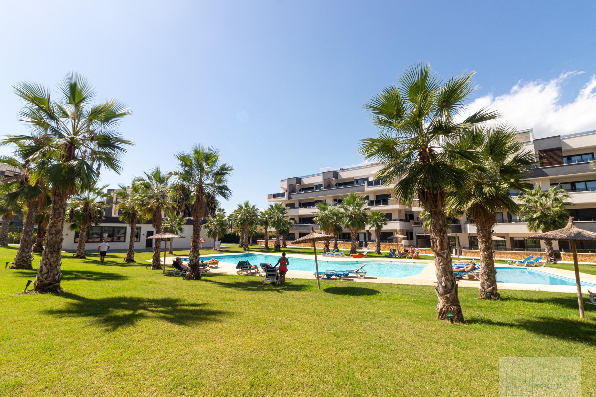 For sale of apartment in Orihuela Costa