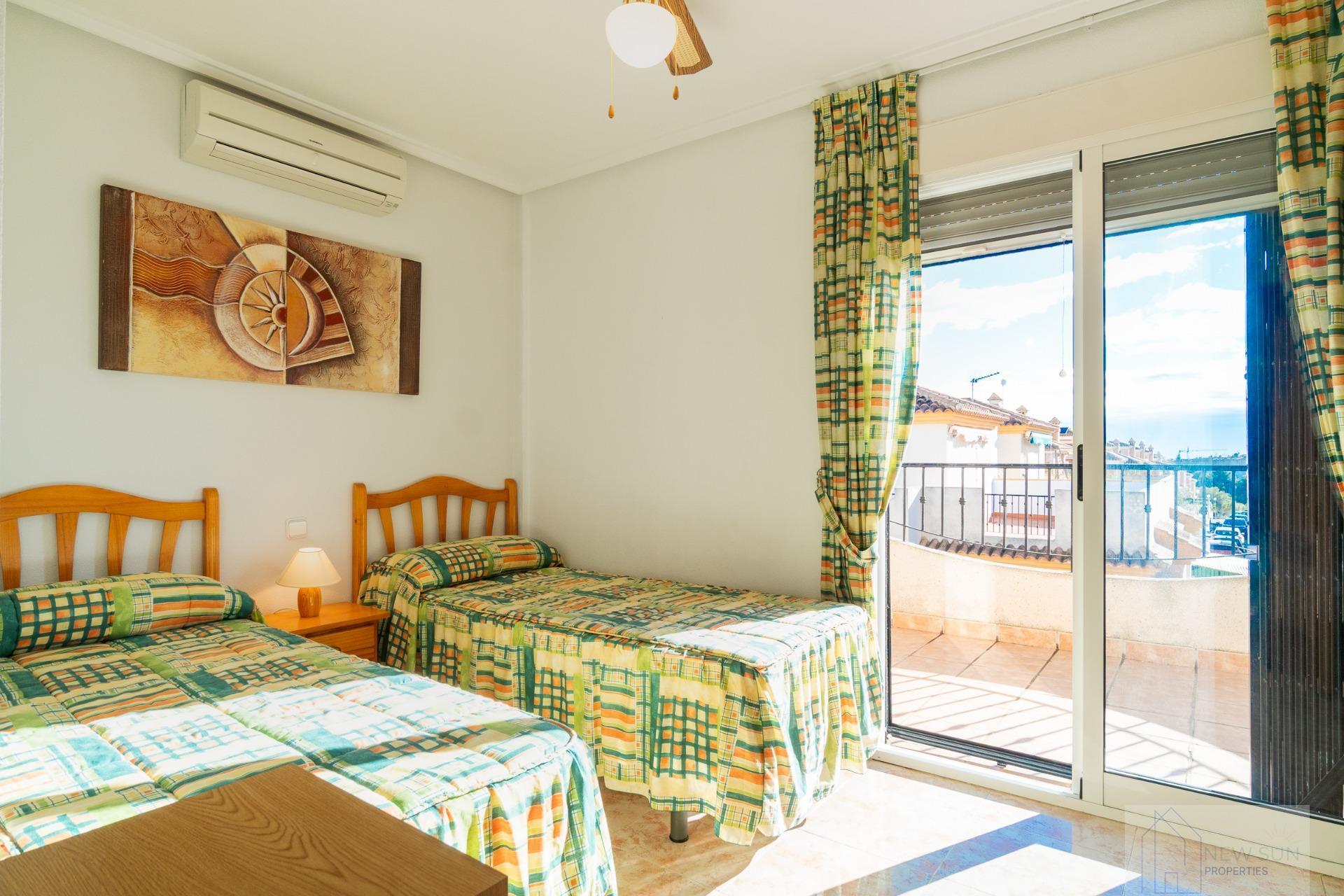 For sale of chalet in Orihuela Costa