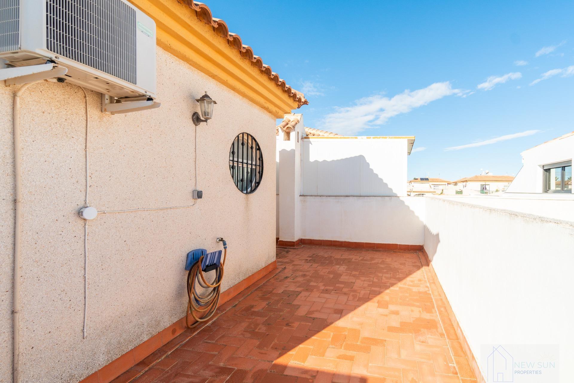 For sale of chalet in Orihuela Costa