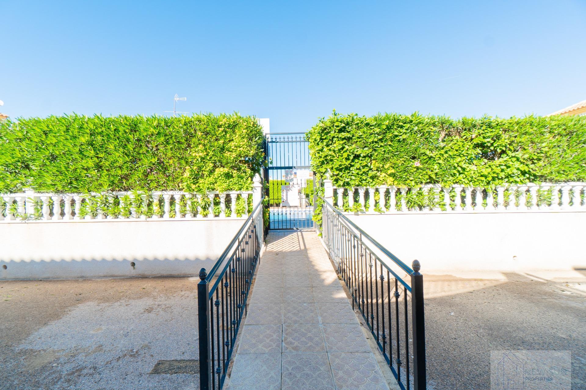 For sale of chalet in Orihuela Costa