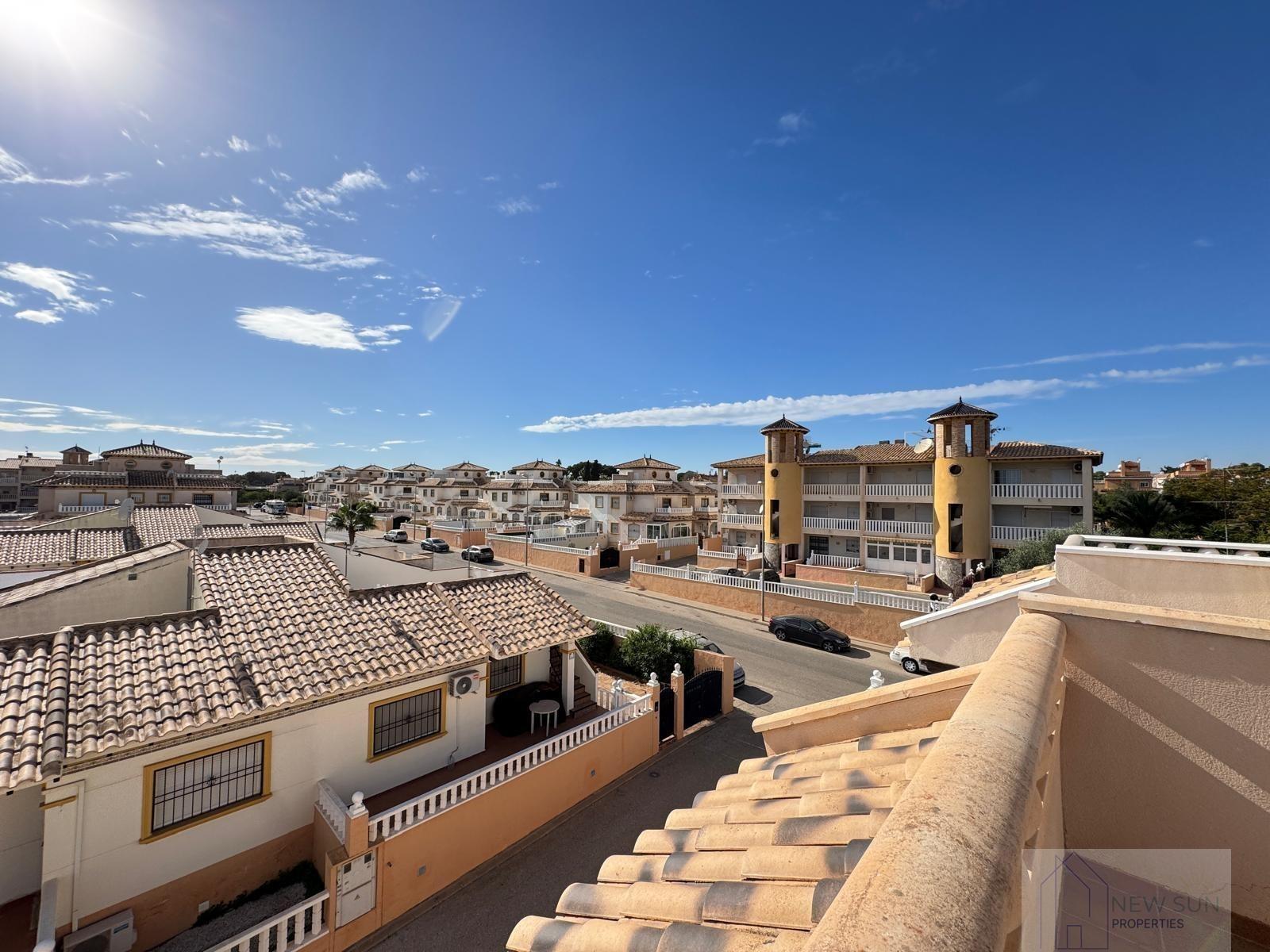 For sale of house in Orihuela Costa