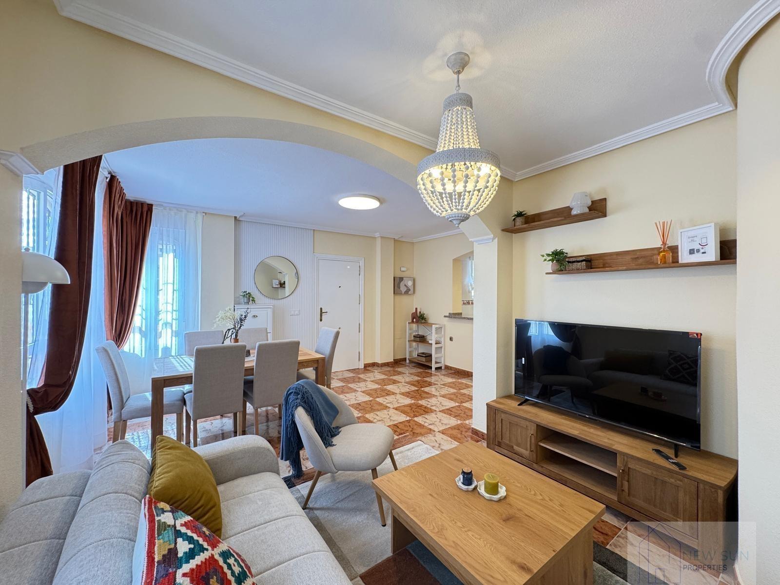 For sale of house in Orihuela Costa